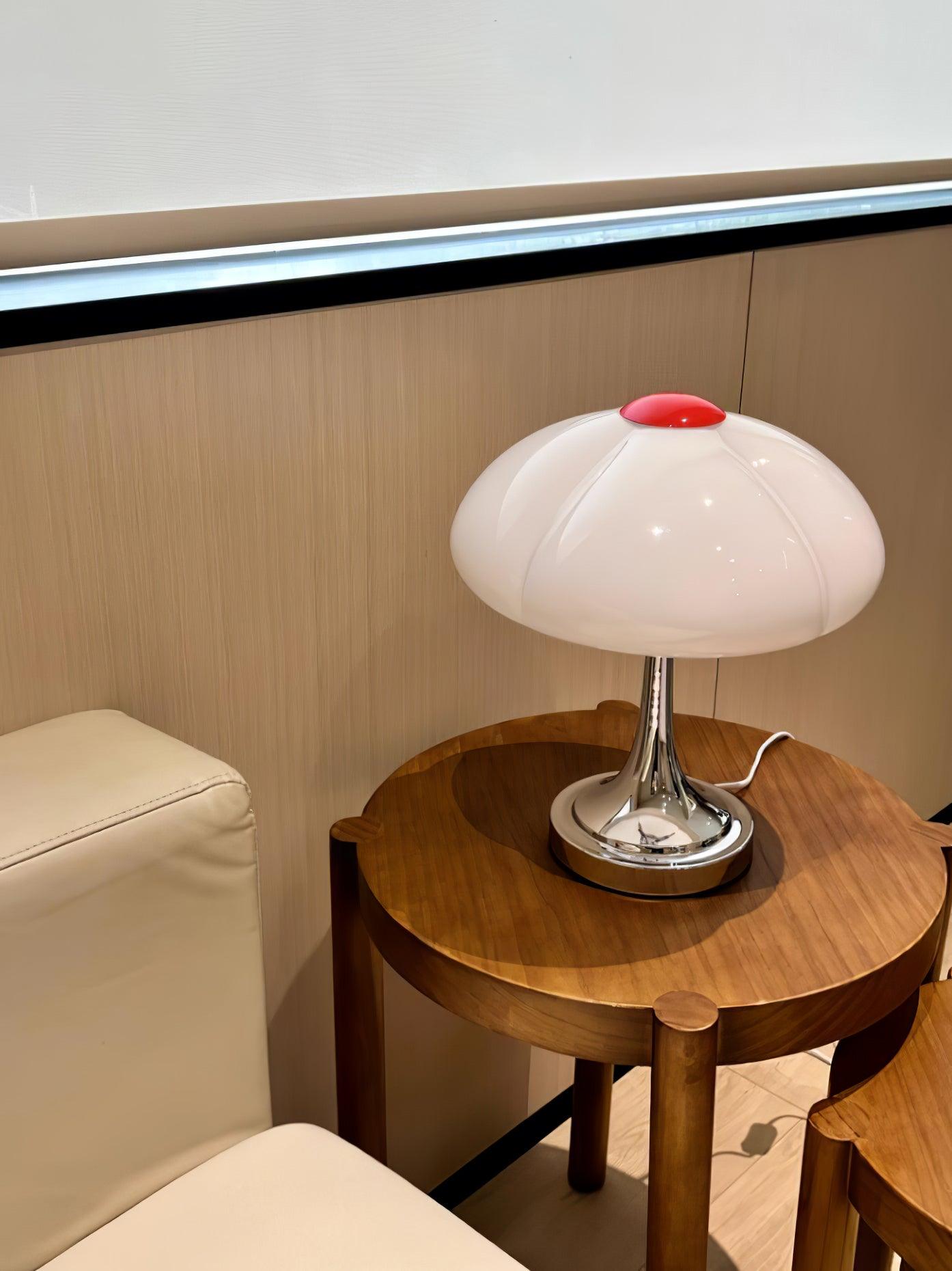 Flower Petal Table Lamp