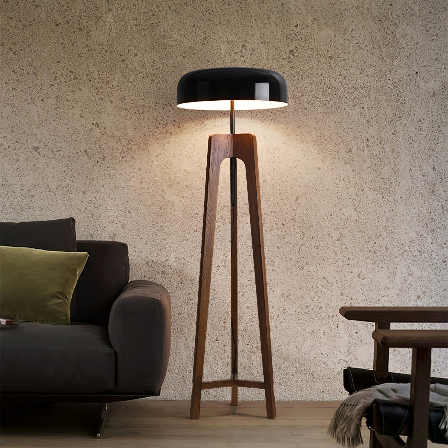 Linea Floor Lamp