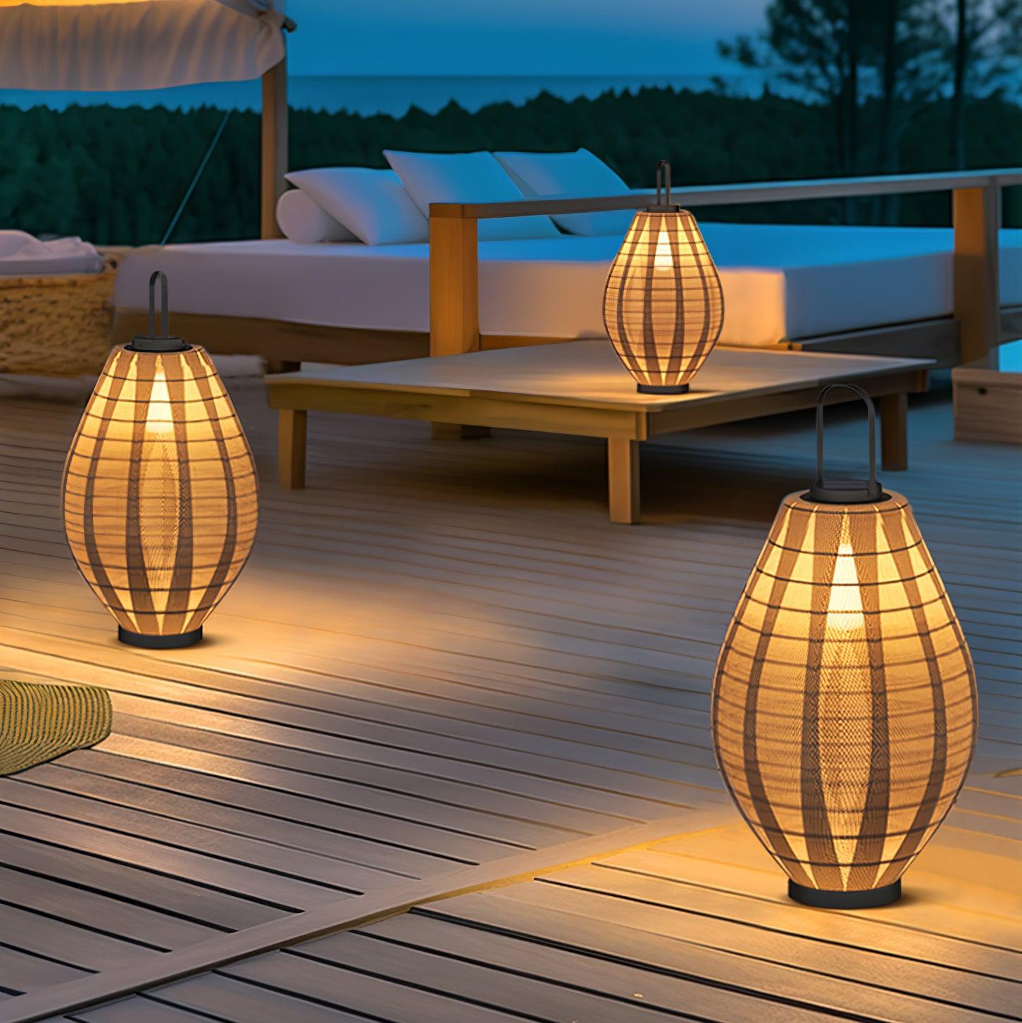 Oasis Mesh Beacon Outdoor Lamp