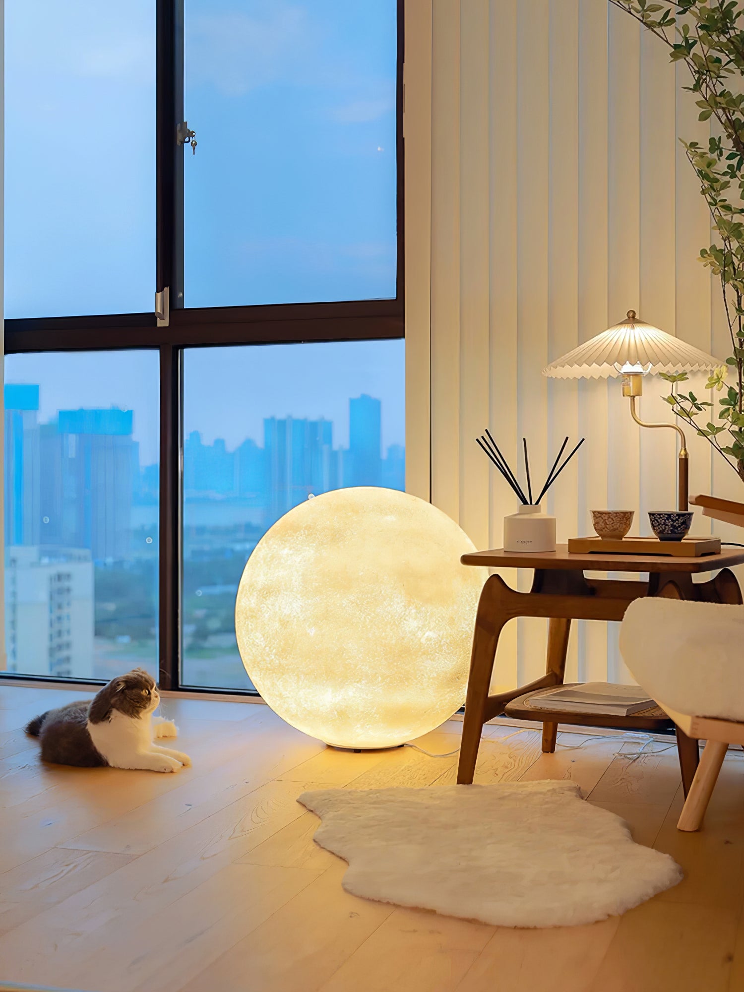 Moon Table Lamp