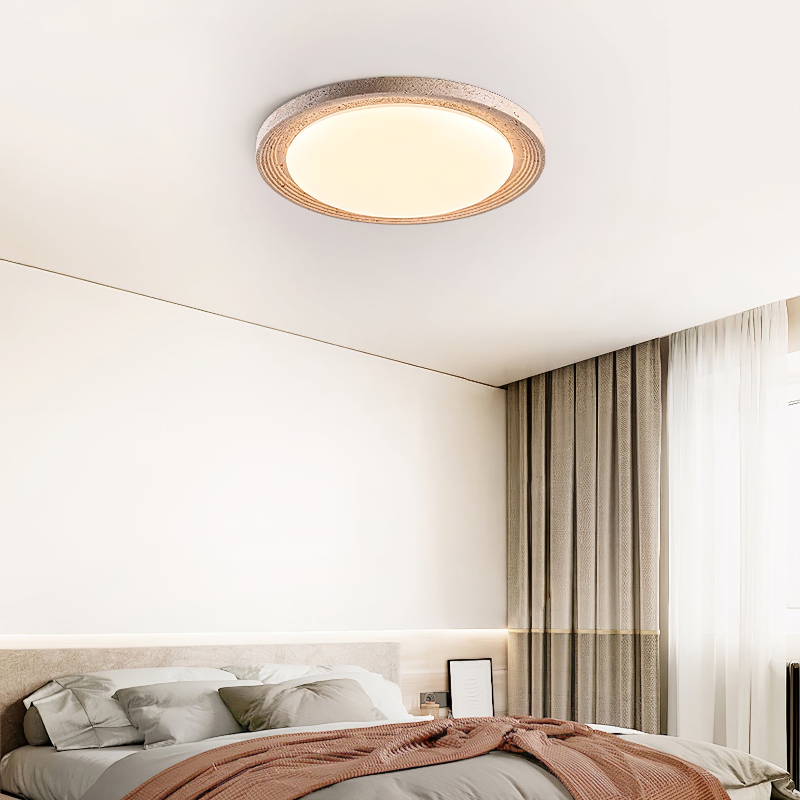 Soluna Ceiling Light