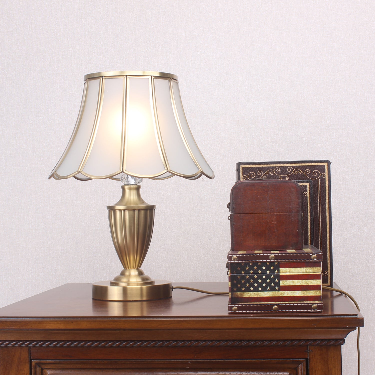 Lucia Table Lamp