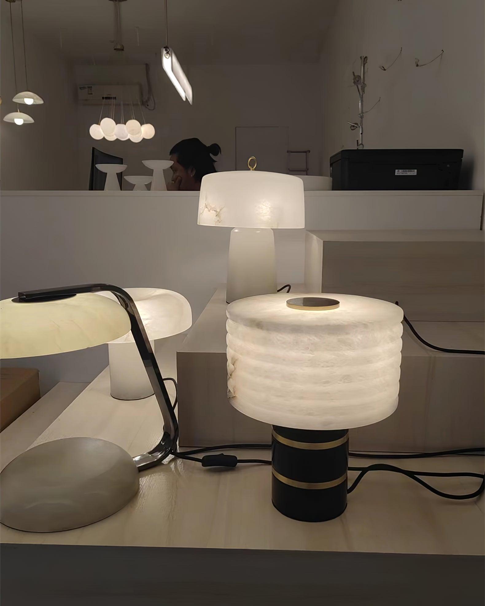 Outela Table Lamp