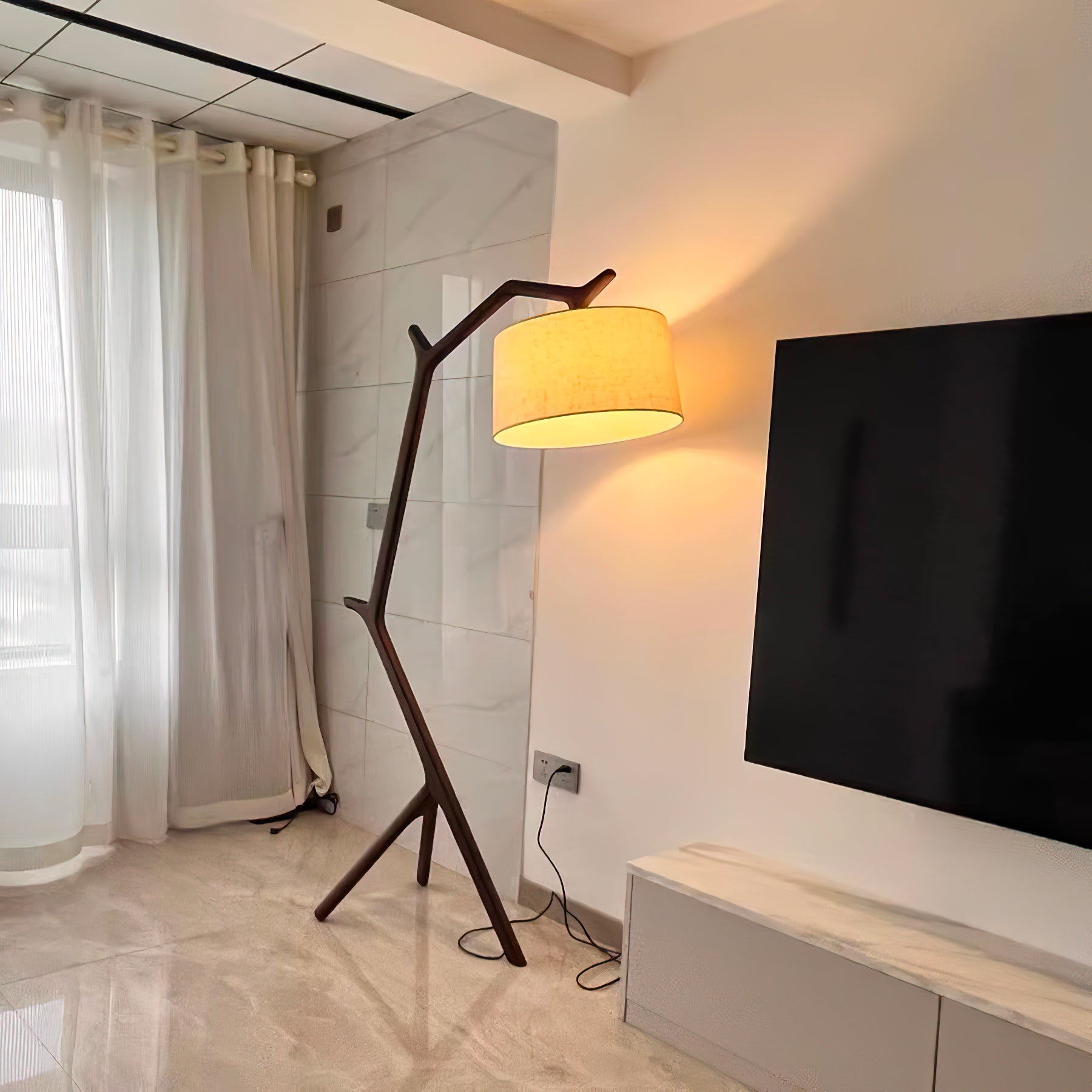 Umahi Floor Lamp