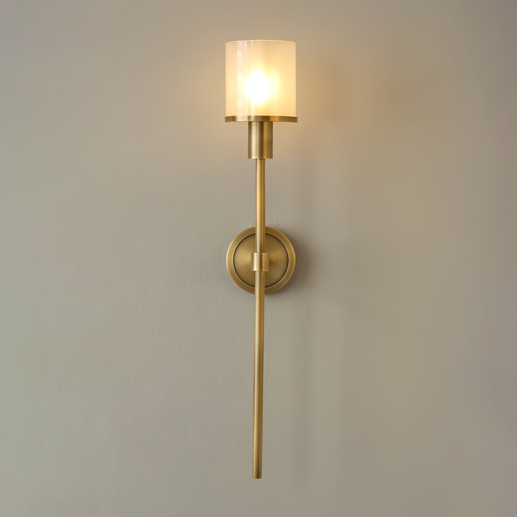 Tracie Classic Sconce