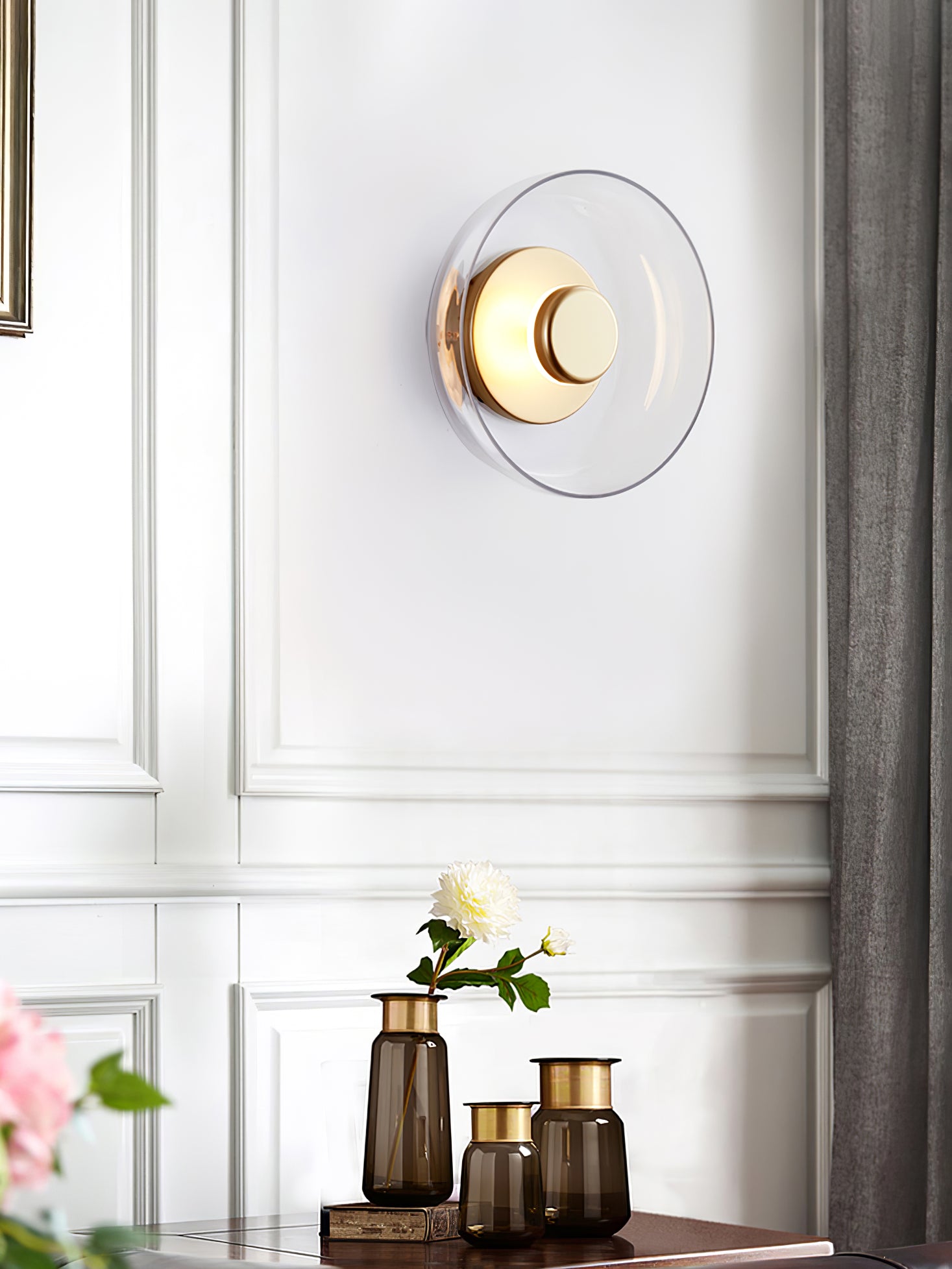 Solara Wall Light