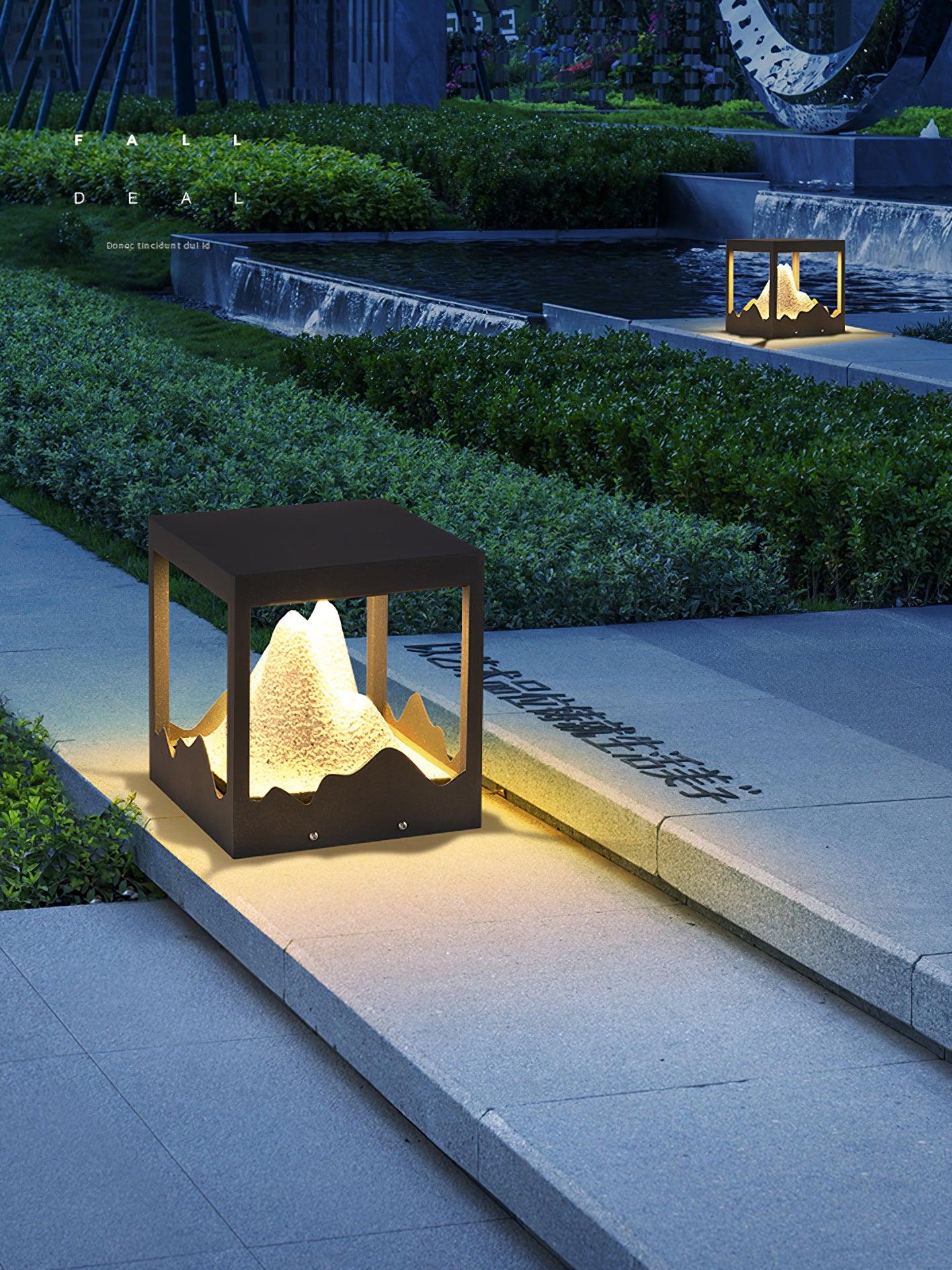 Orif Garden Outdoor Light