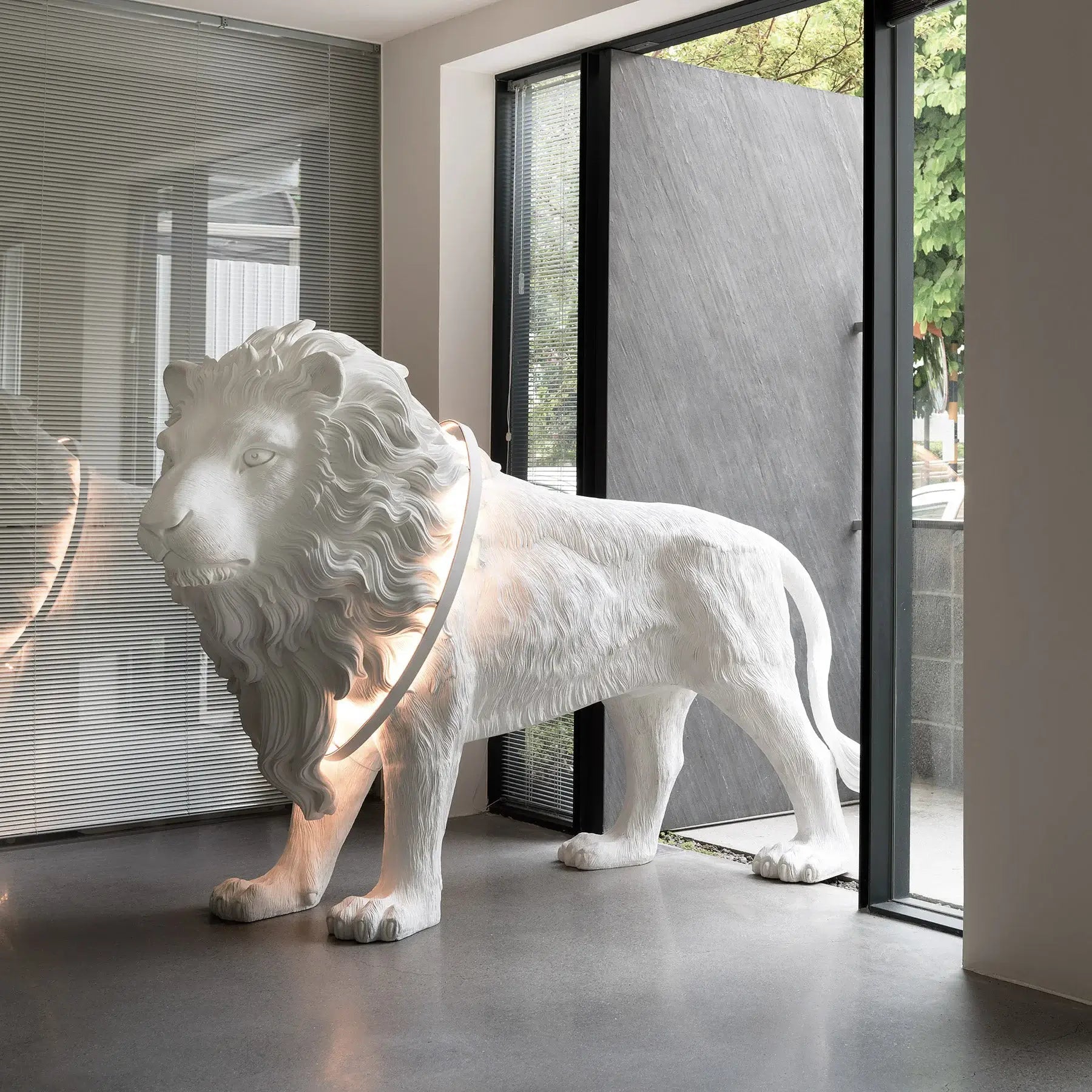 Leo Lion Sculpture Floor Lamp