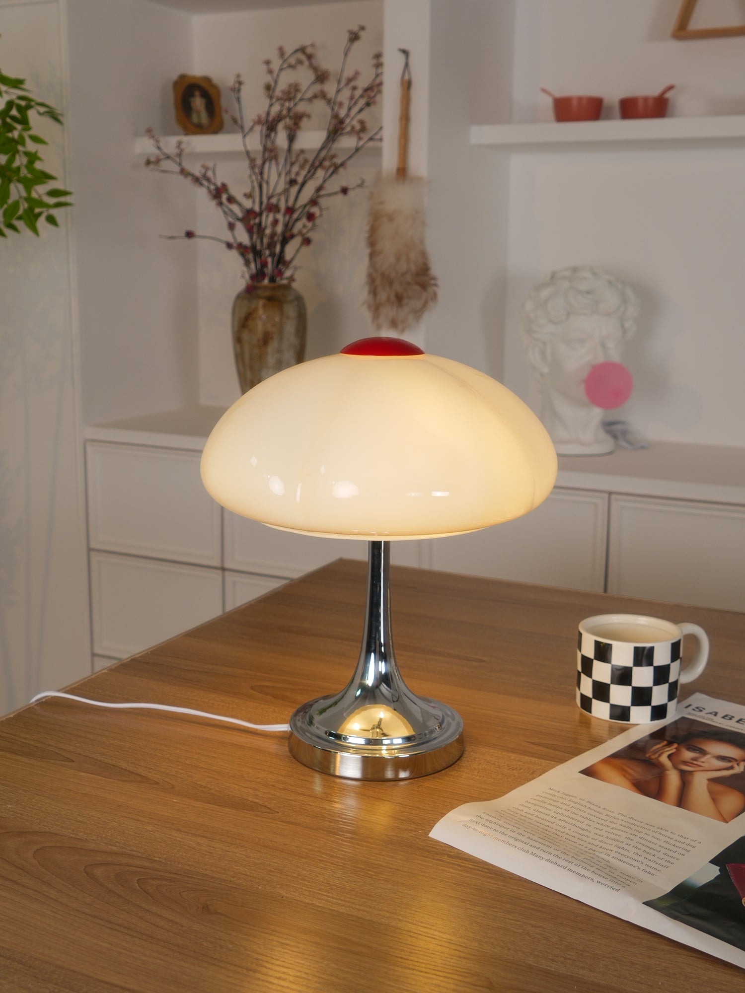 Flower Petal Table Lamp