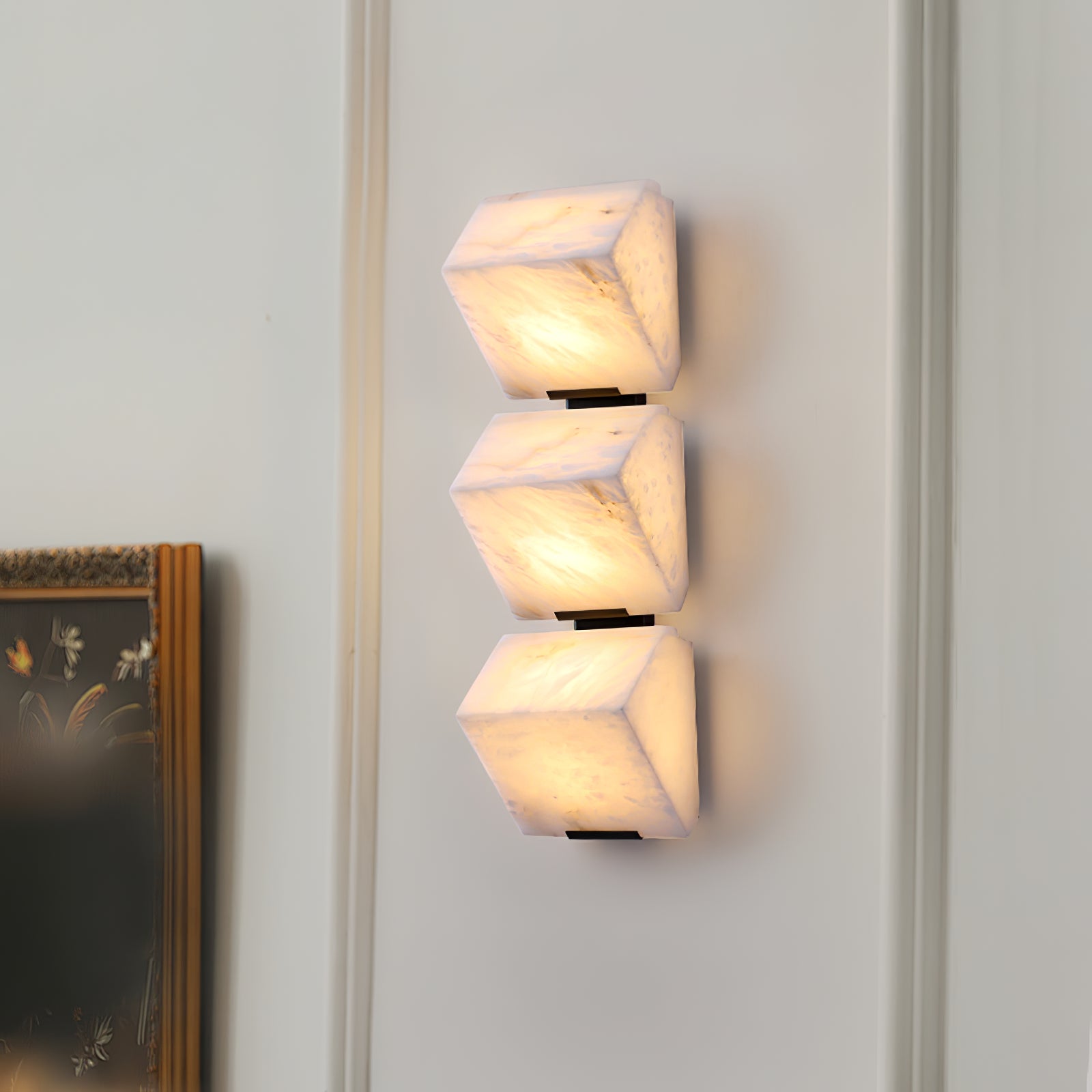 Alabaster Staircase Wall Lamp