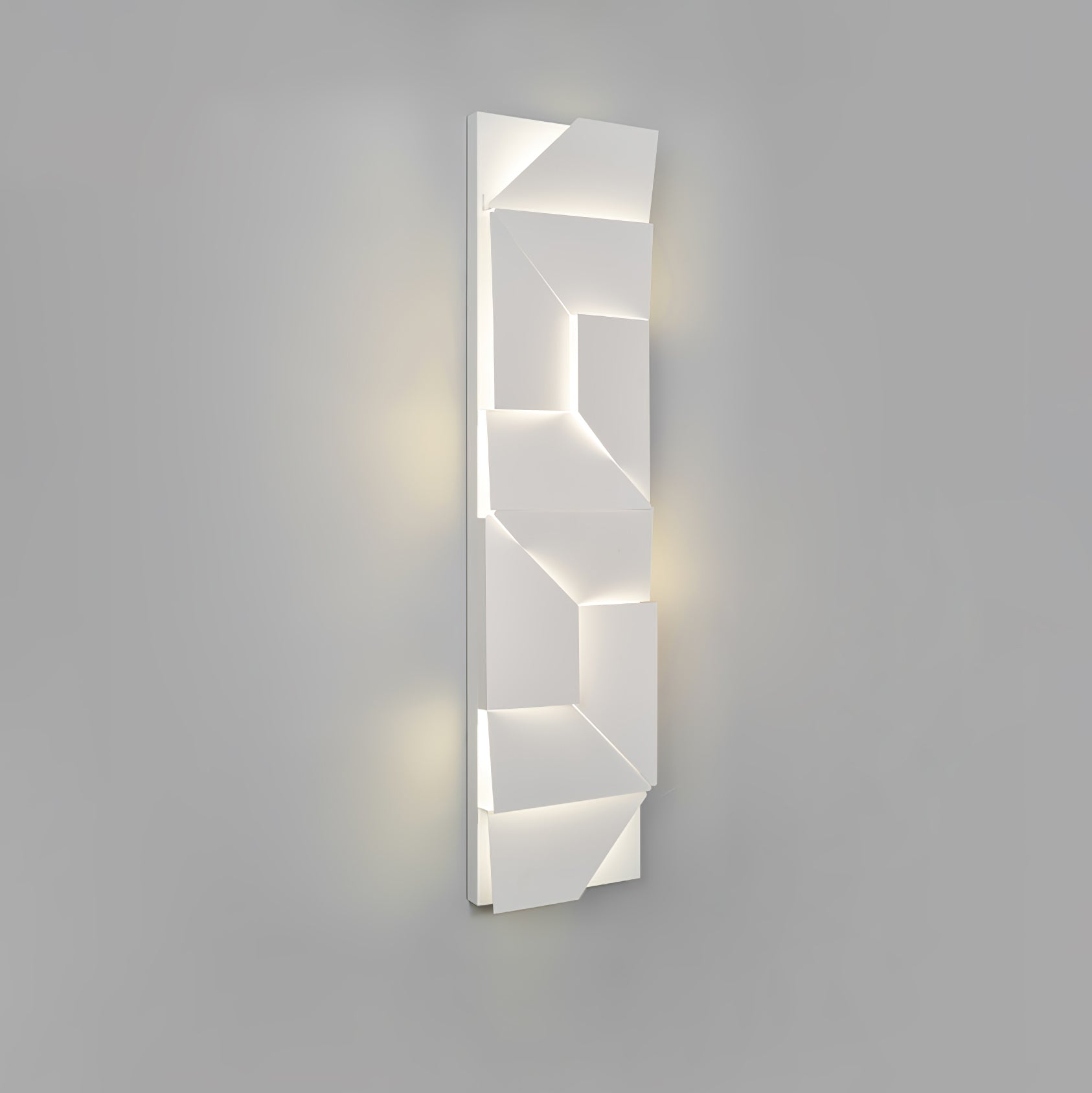 Shadows Grand Sconce