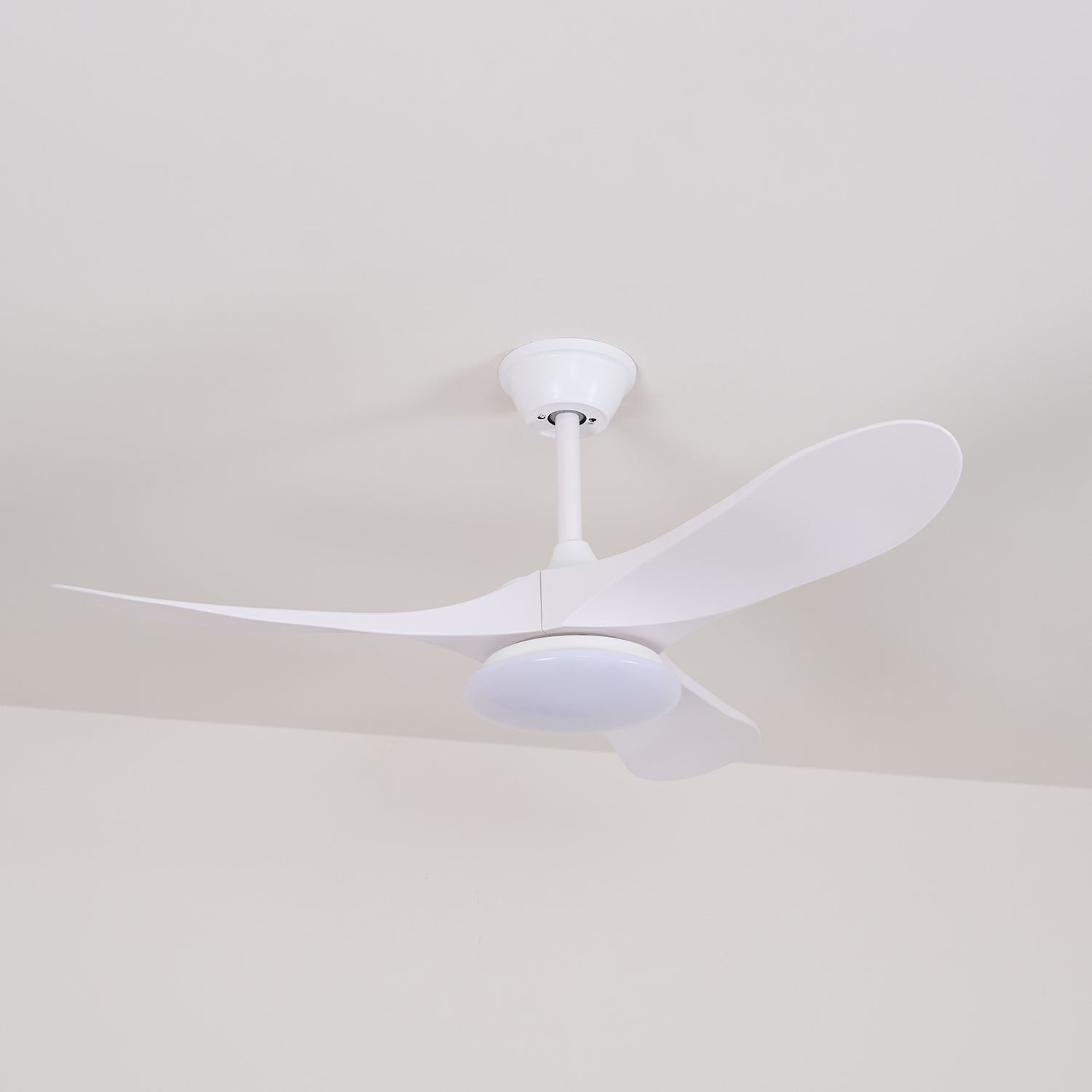 Maverick 42/52 Ceiling Fan Light