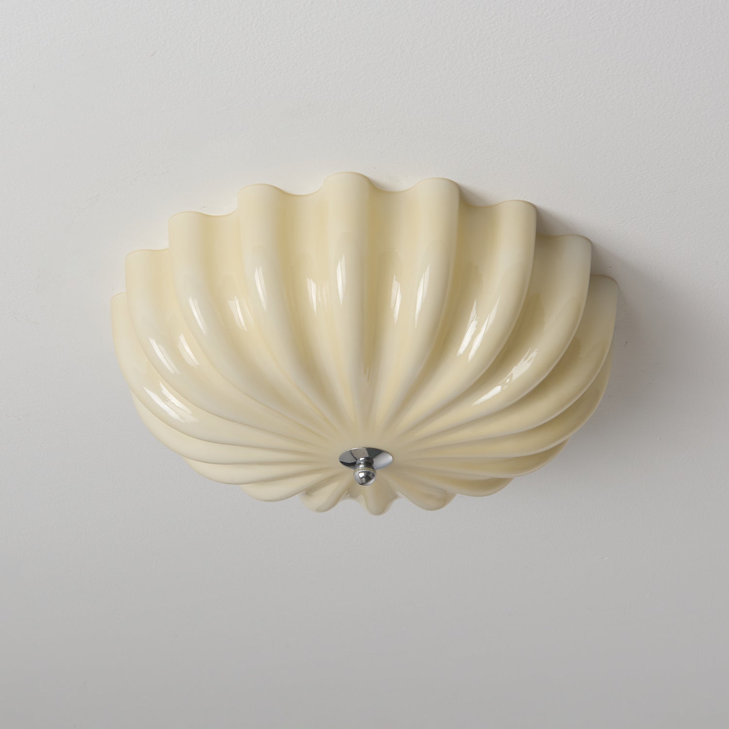 Dewdrop Shell Ceiling Light