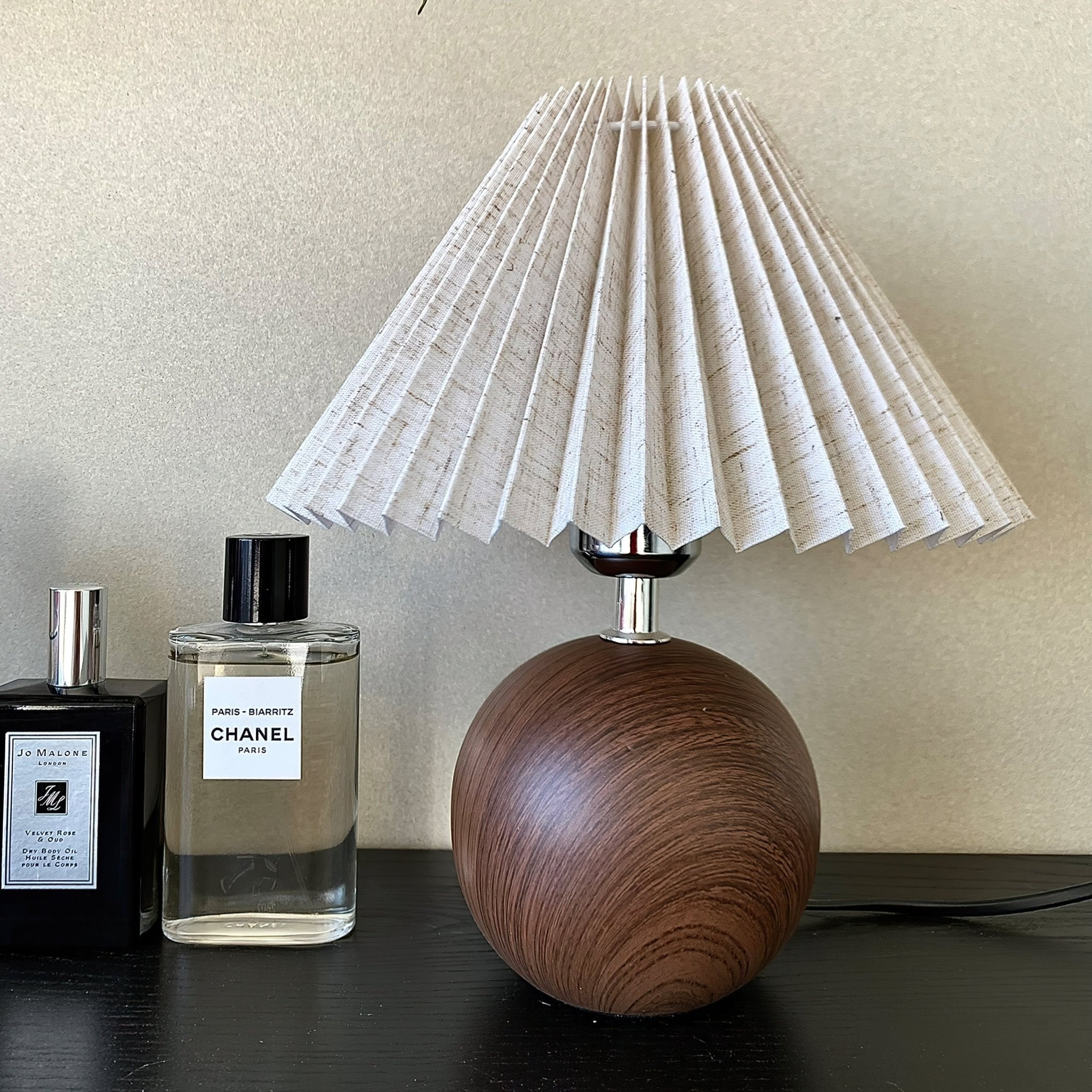 Wooden Pleated Table Lamp