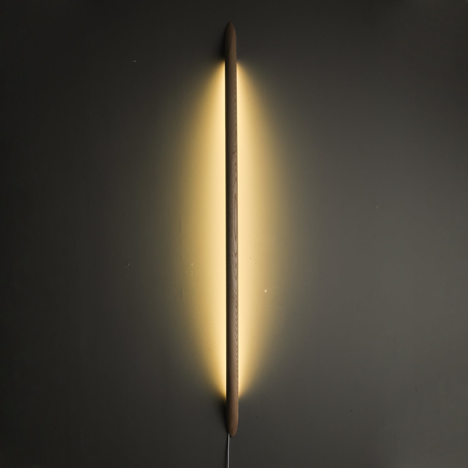 Linea Wood Wall Light