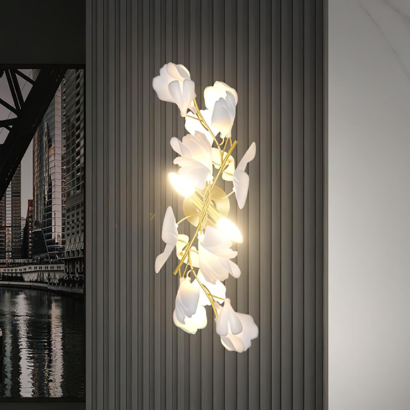 Gingko Flowers Wall Lamp