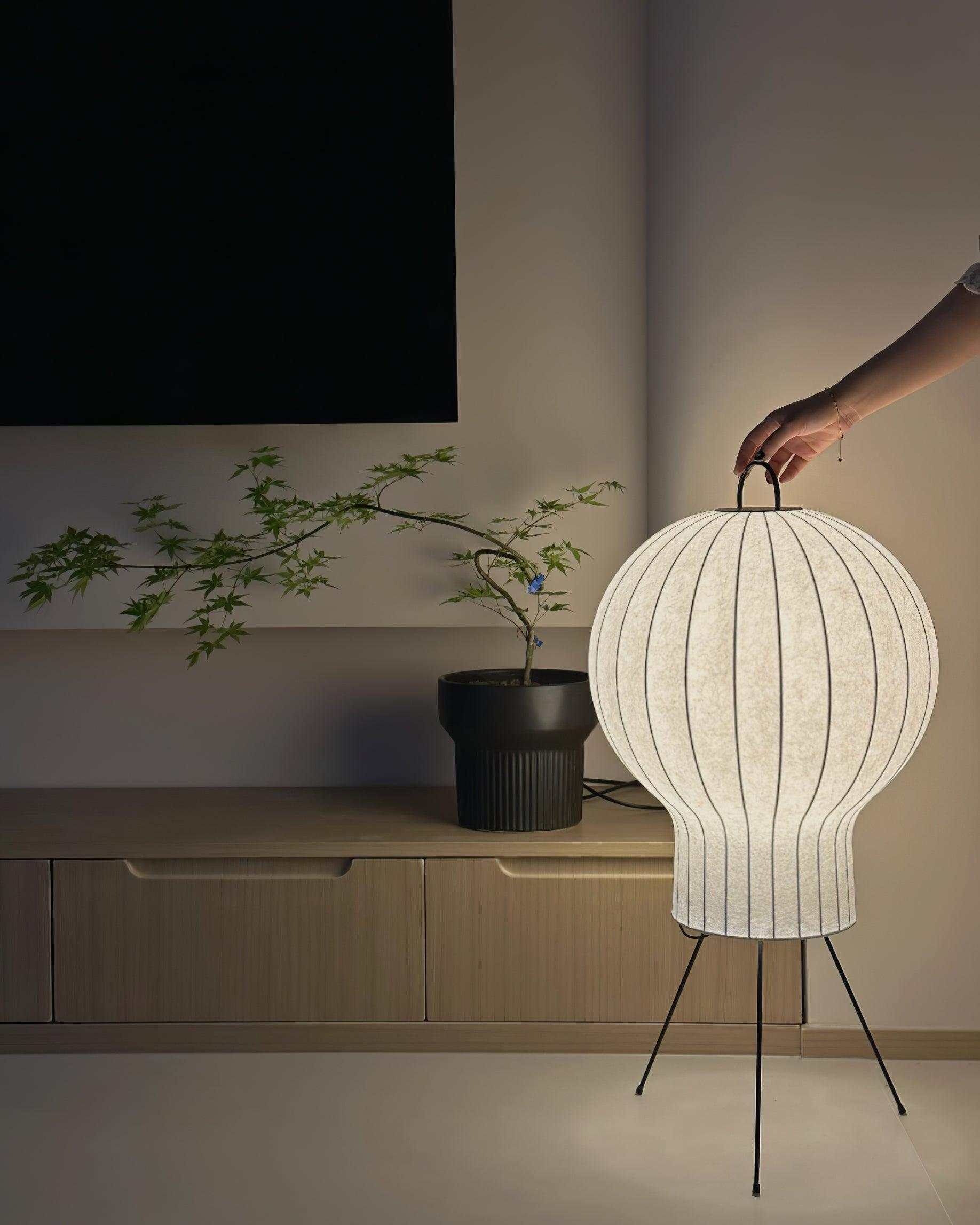 Mudusa Table Lamp