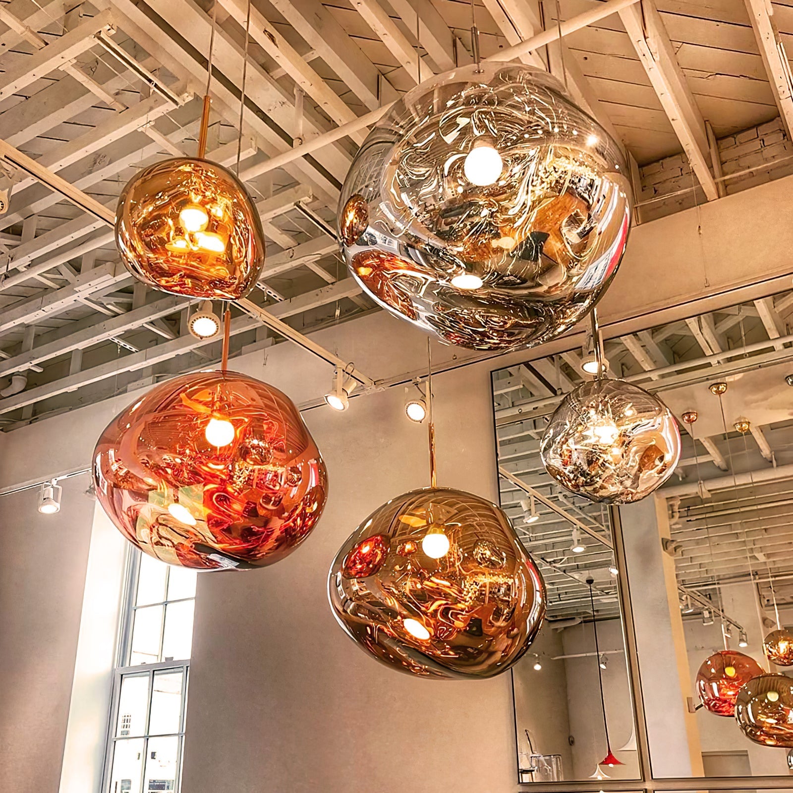 Multi Lava Round Pendant Lamp