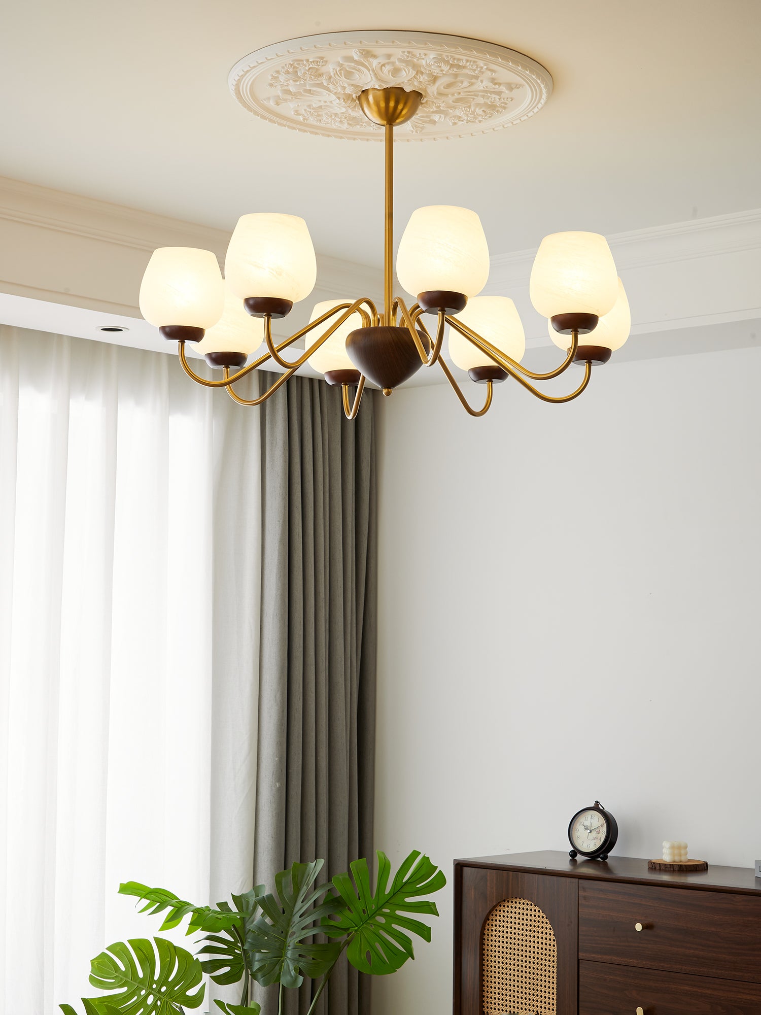 Aurorium Chandelier