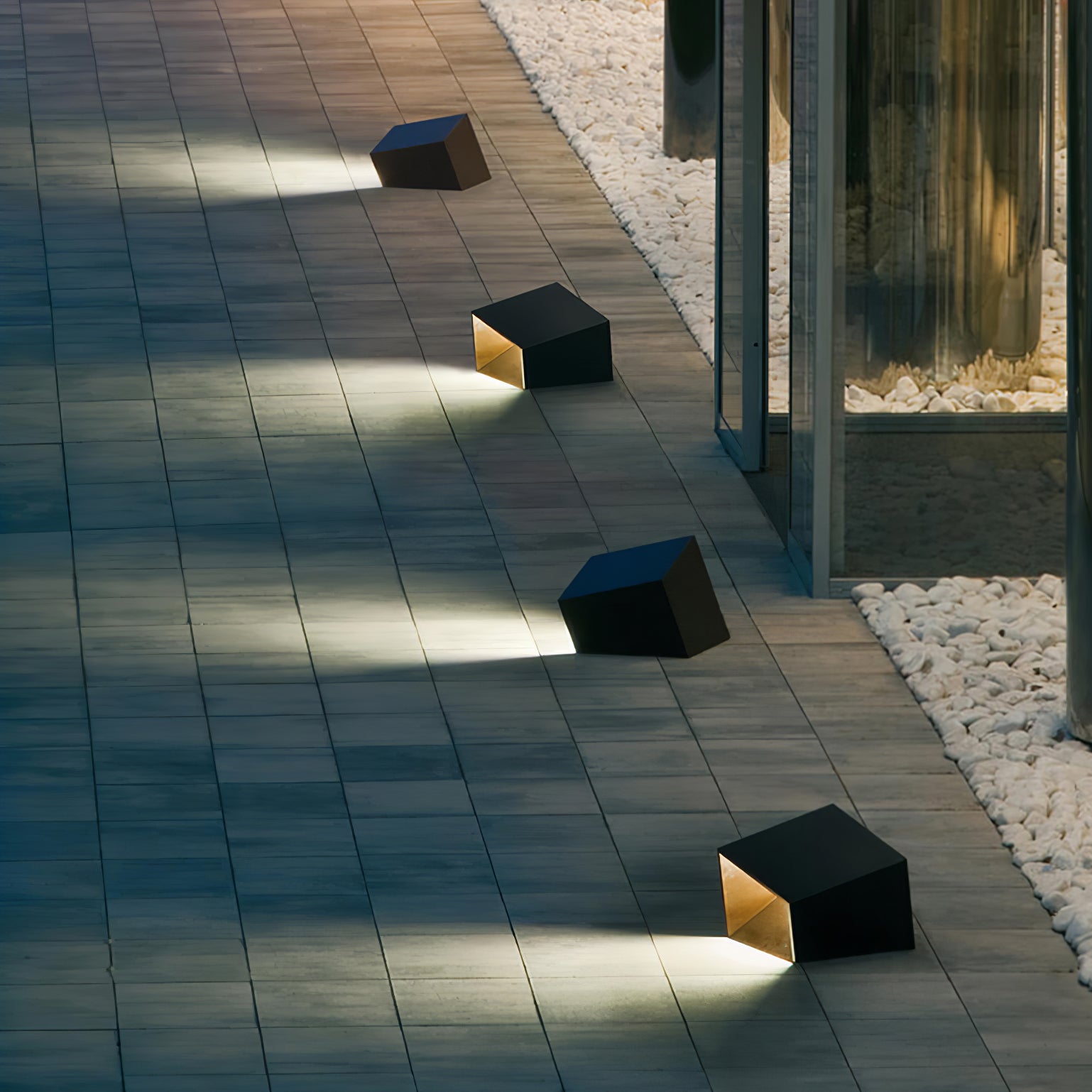 Cube Garden Outdoor Light