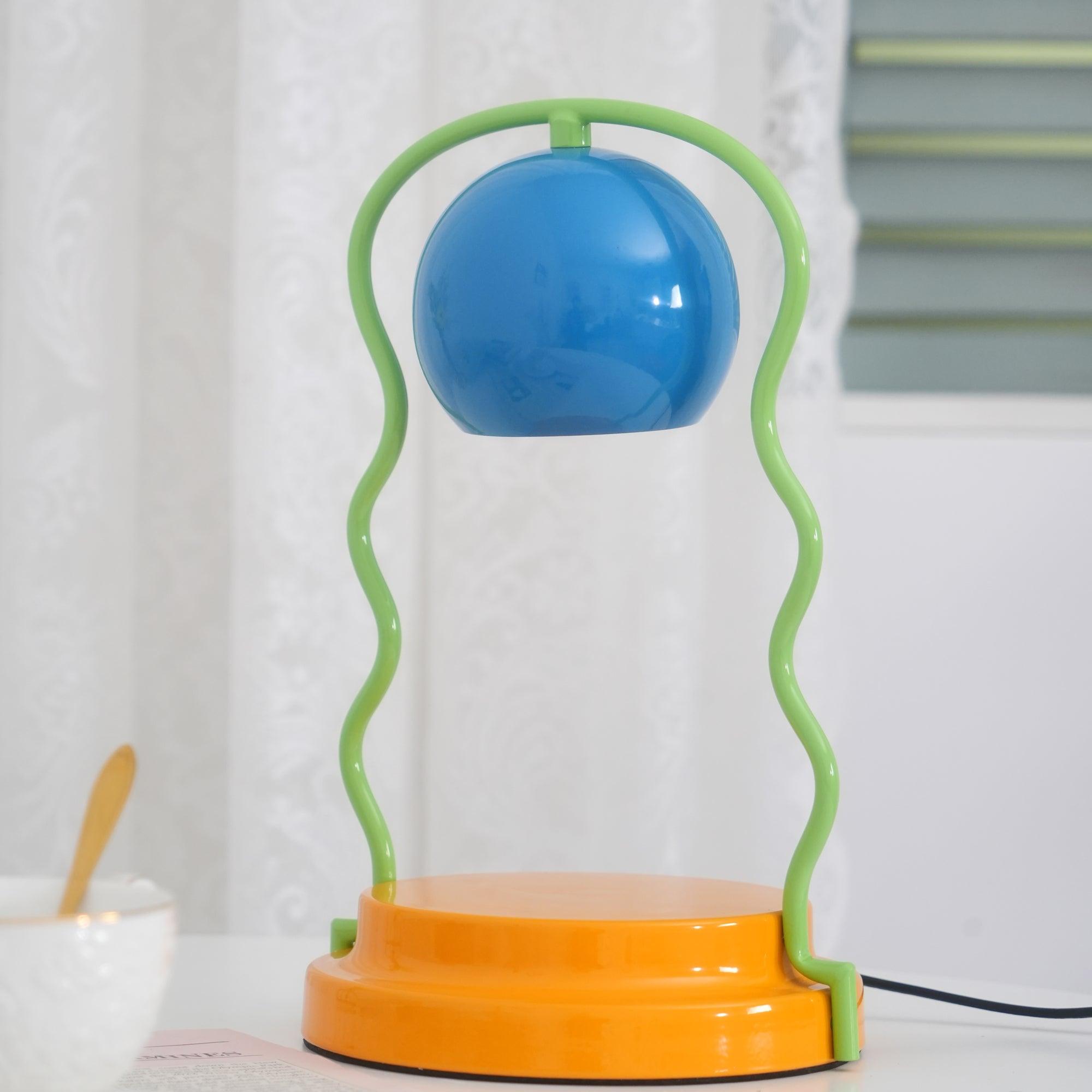 Squiggle Bright Table Lamp