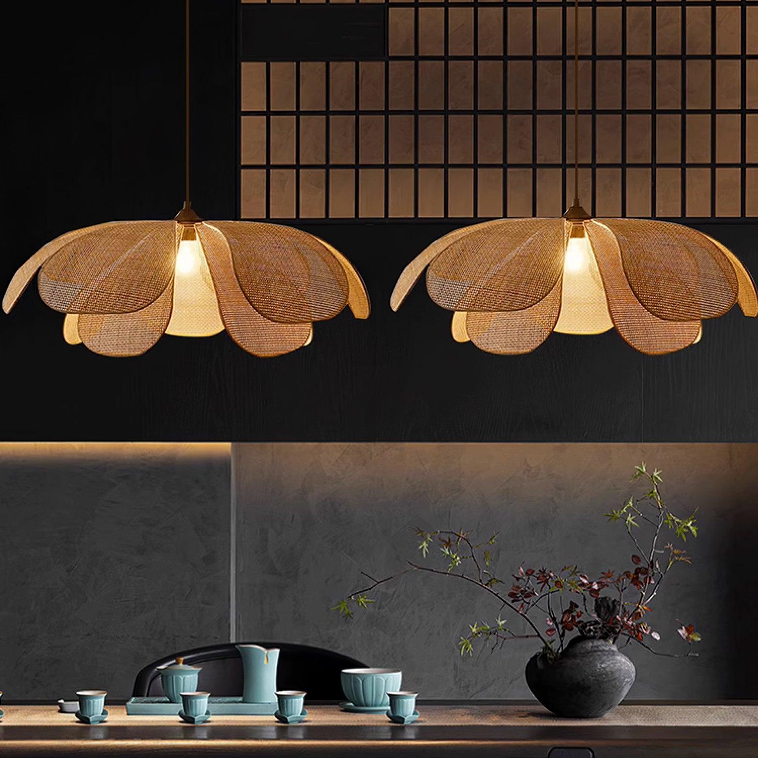 Rattan Petal Pendant Lamp