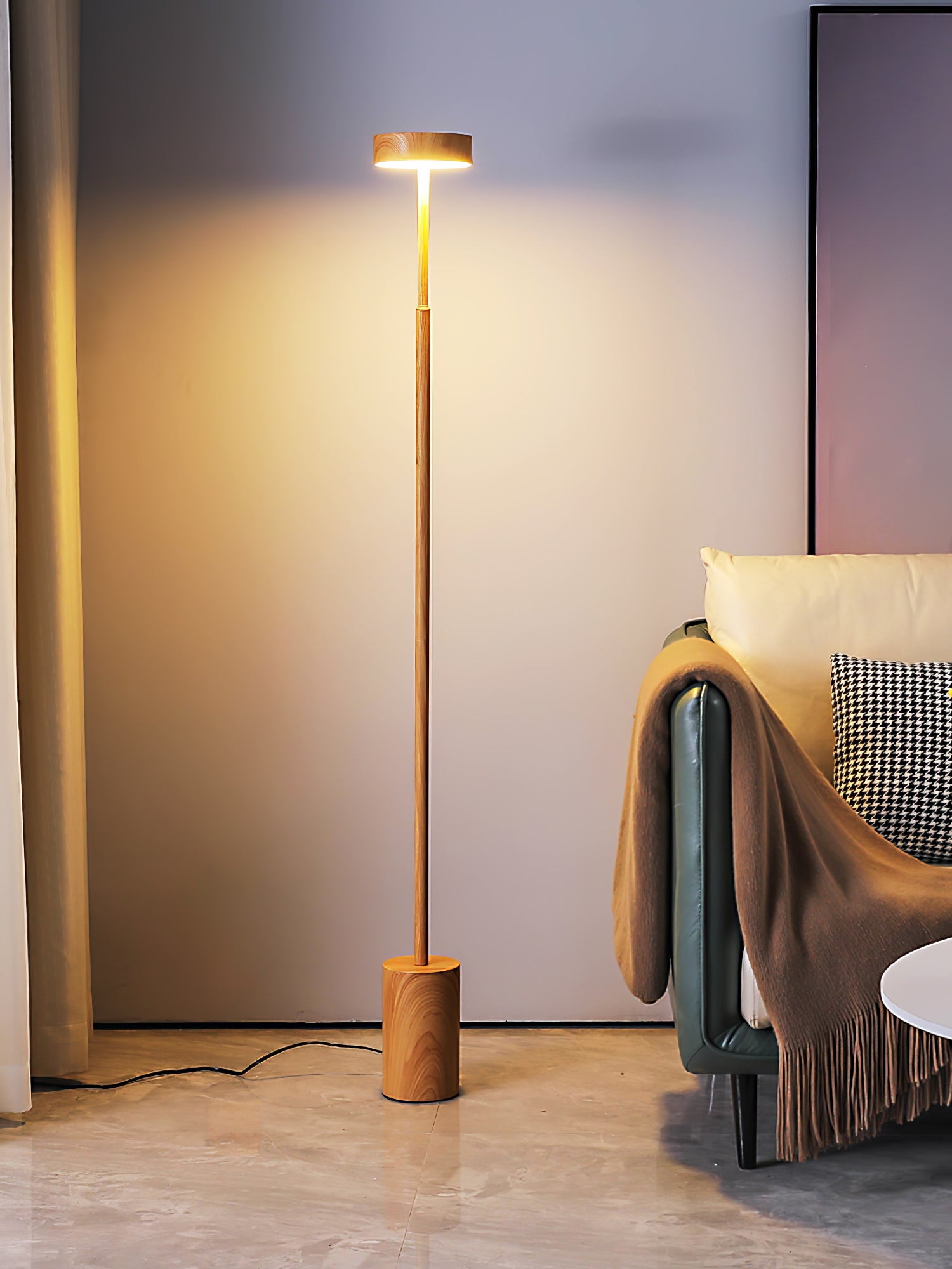 Naya Rotatable Floor Lamp