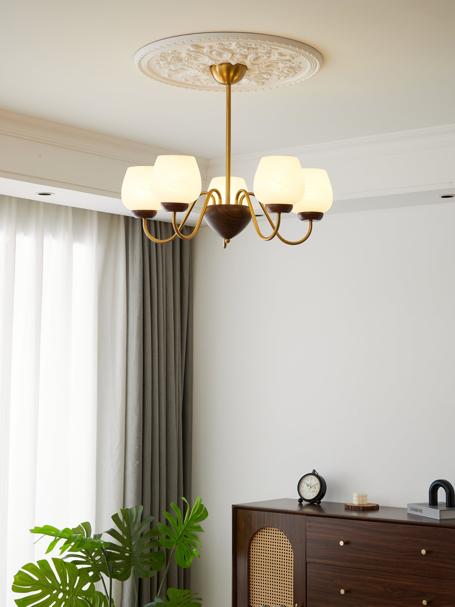 Aurorium Chandelier