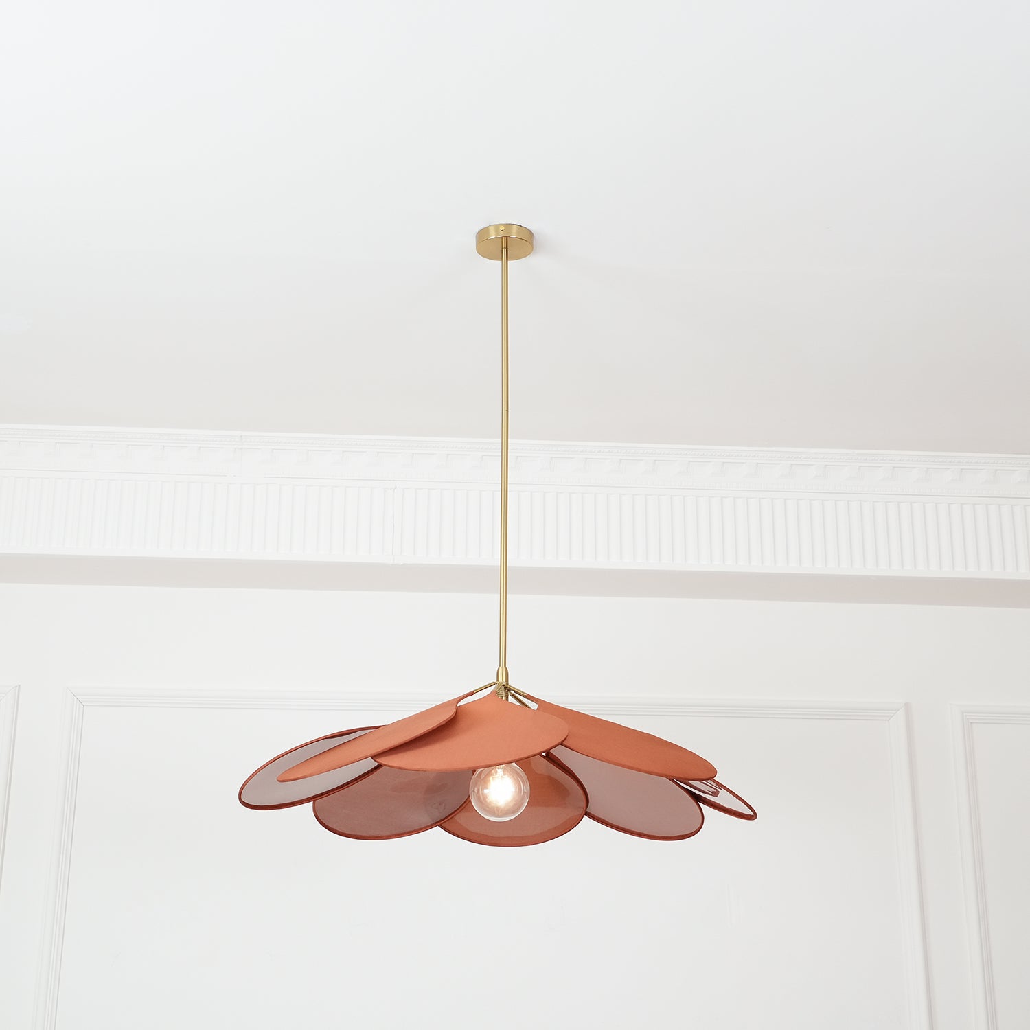 Precieuse Petals Pendant Lamp