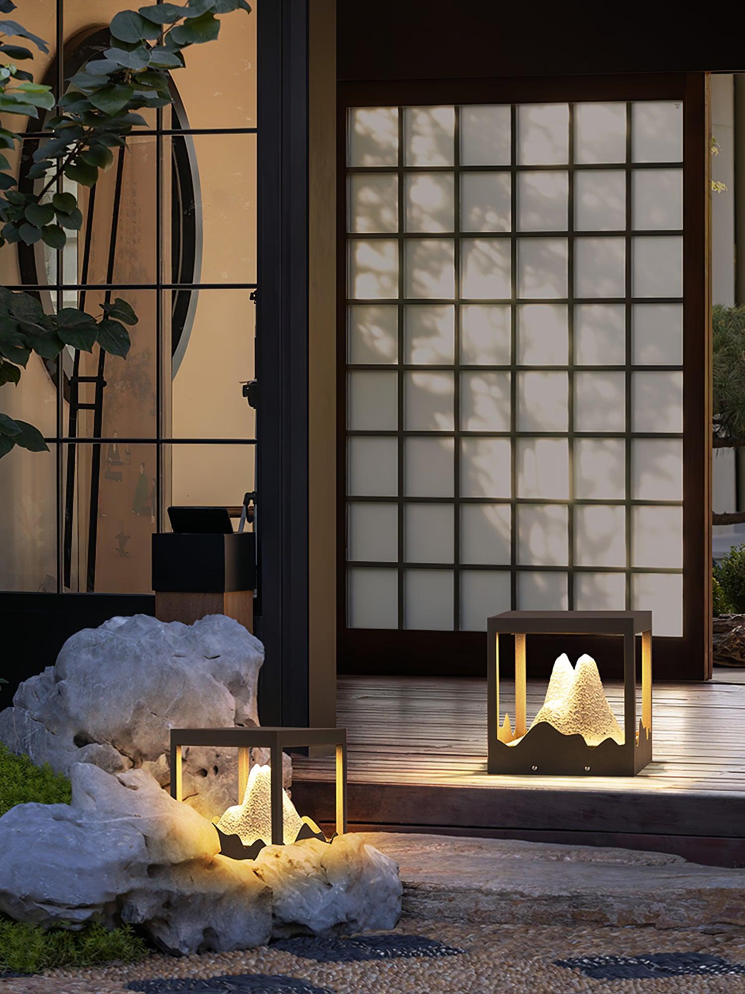 Orif Garden Outdoor Light