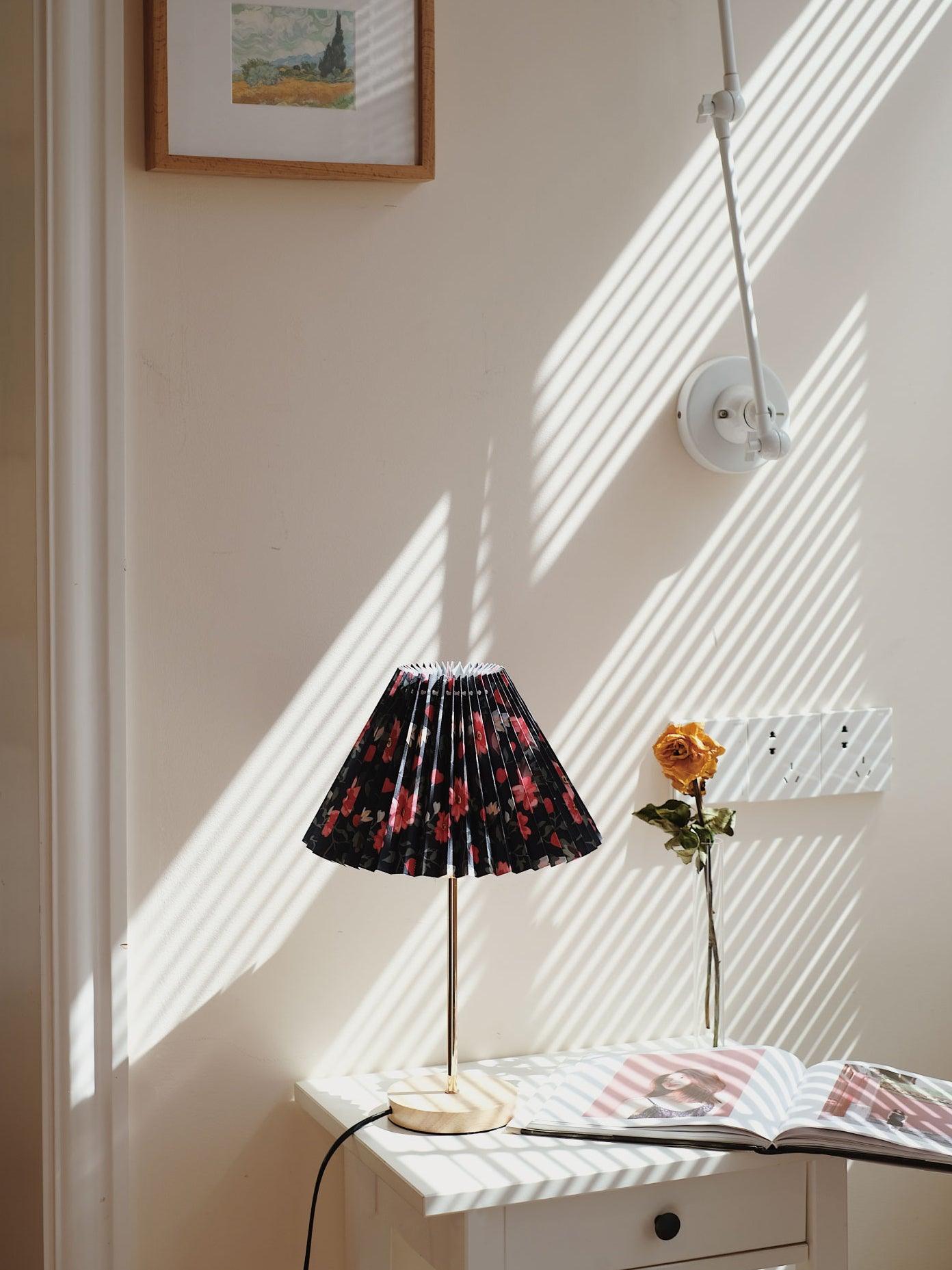 Flores Table Lamp