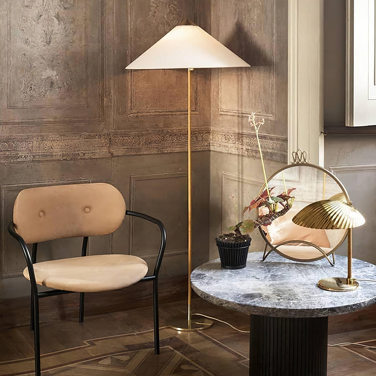 Tynell  Floor Lamp