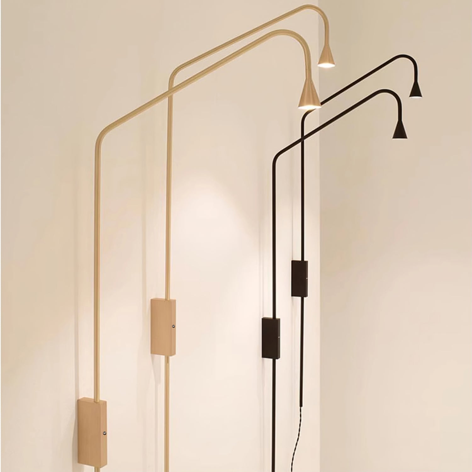 Pureform Wall Lamp