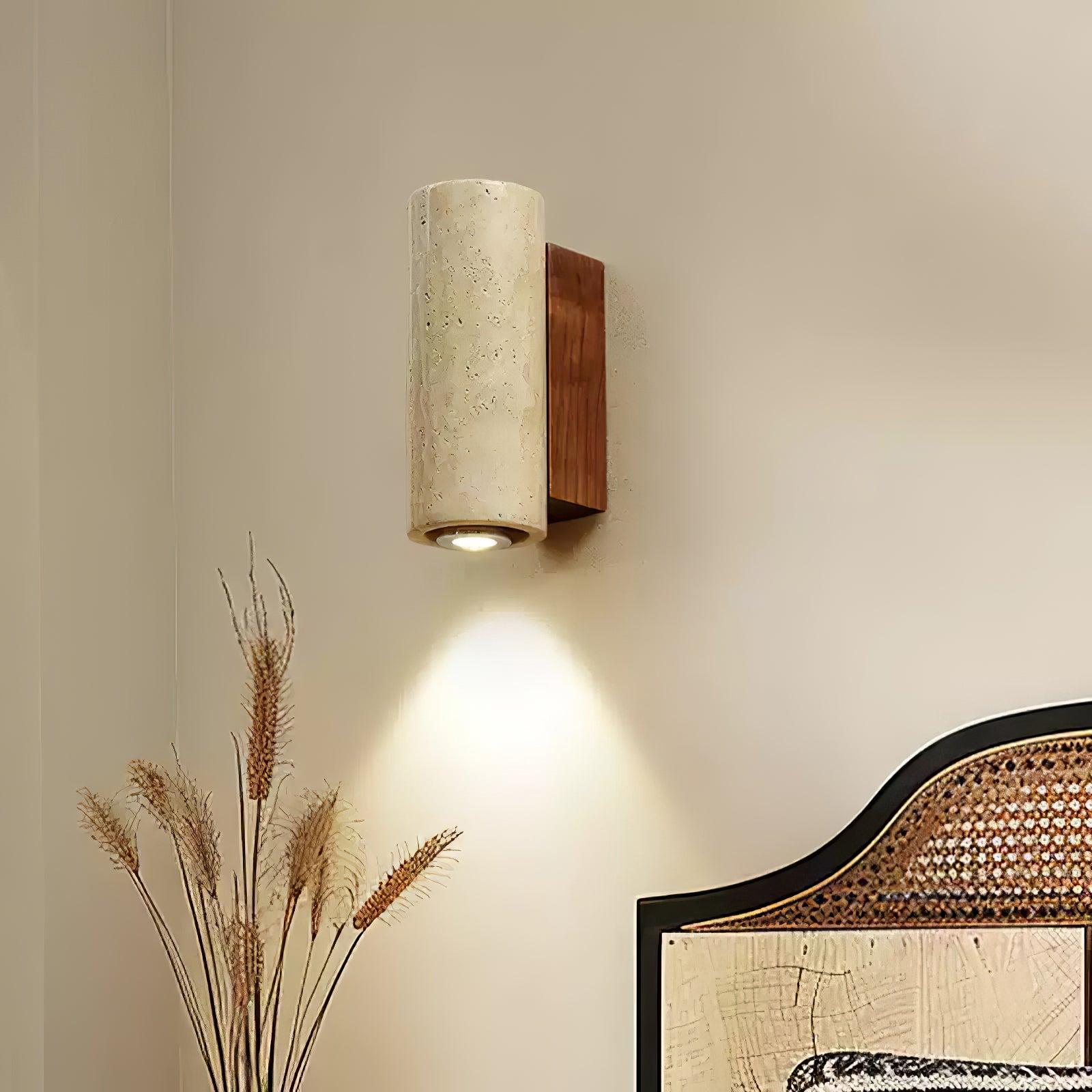 Blend Plug-in Wall Sconce