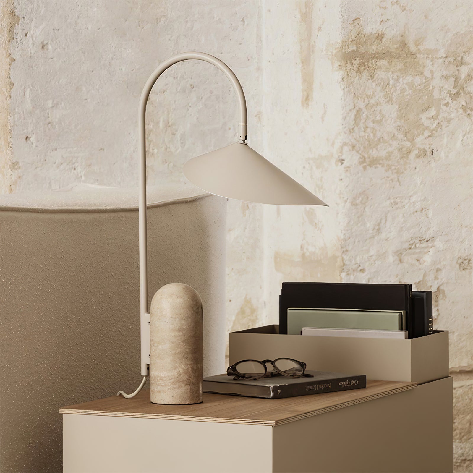 Arum Table Lamp