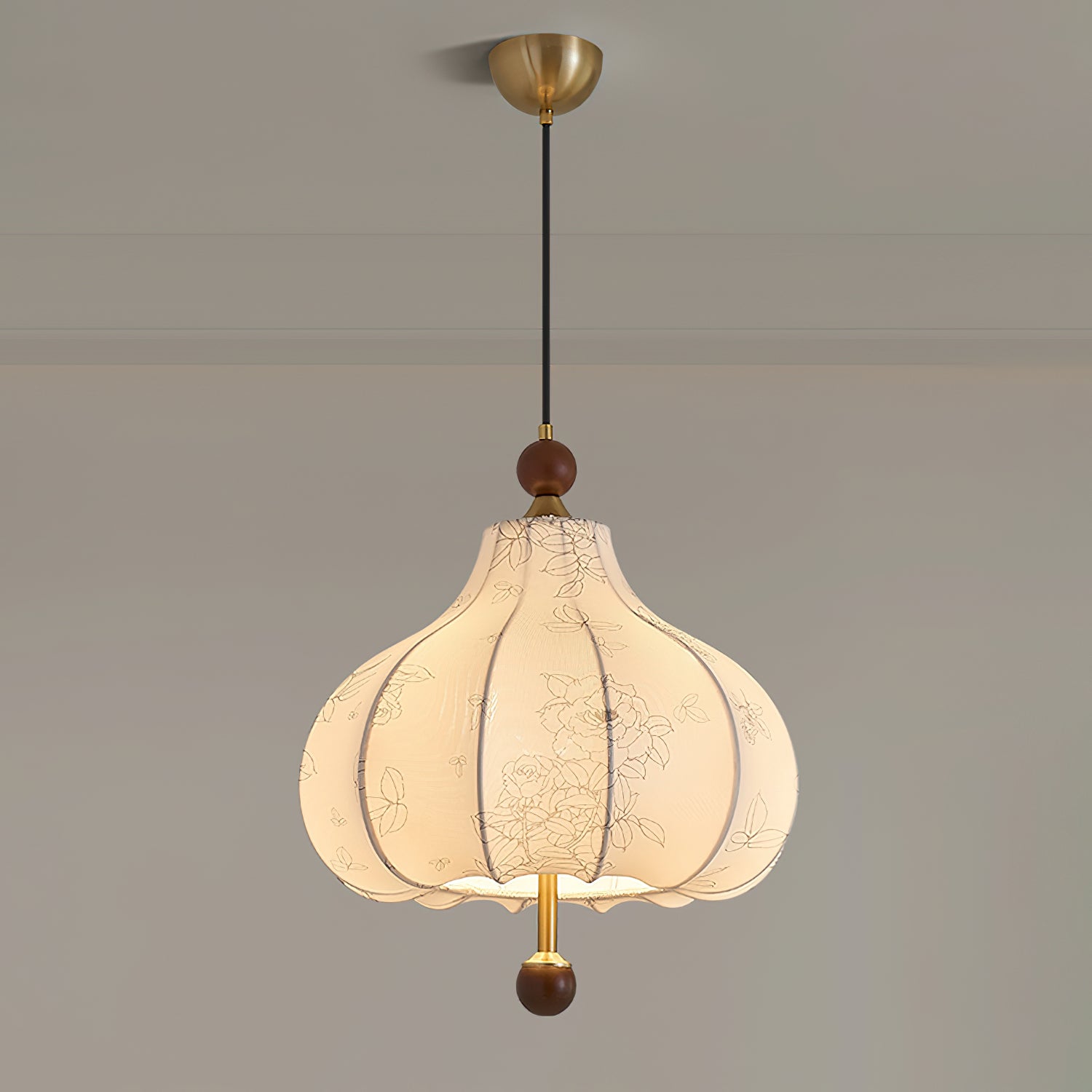 Chestnut Bloom Pendant Lamp