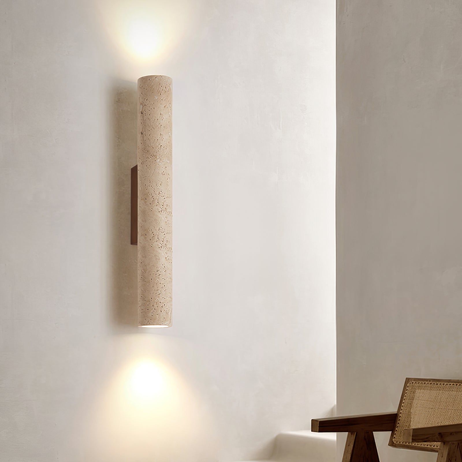 Solis Column Wall Lamp