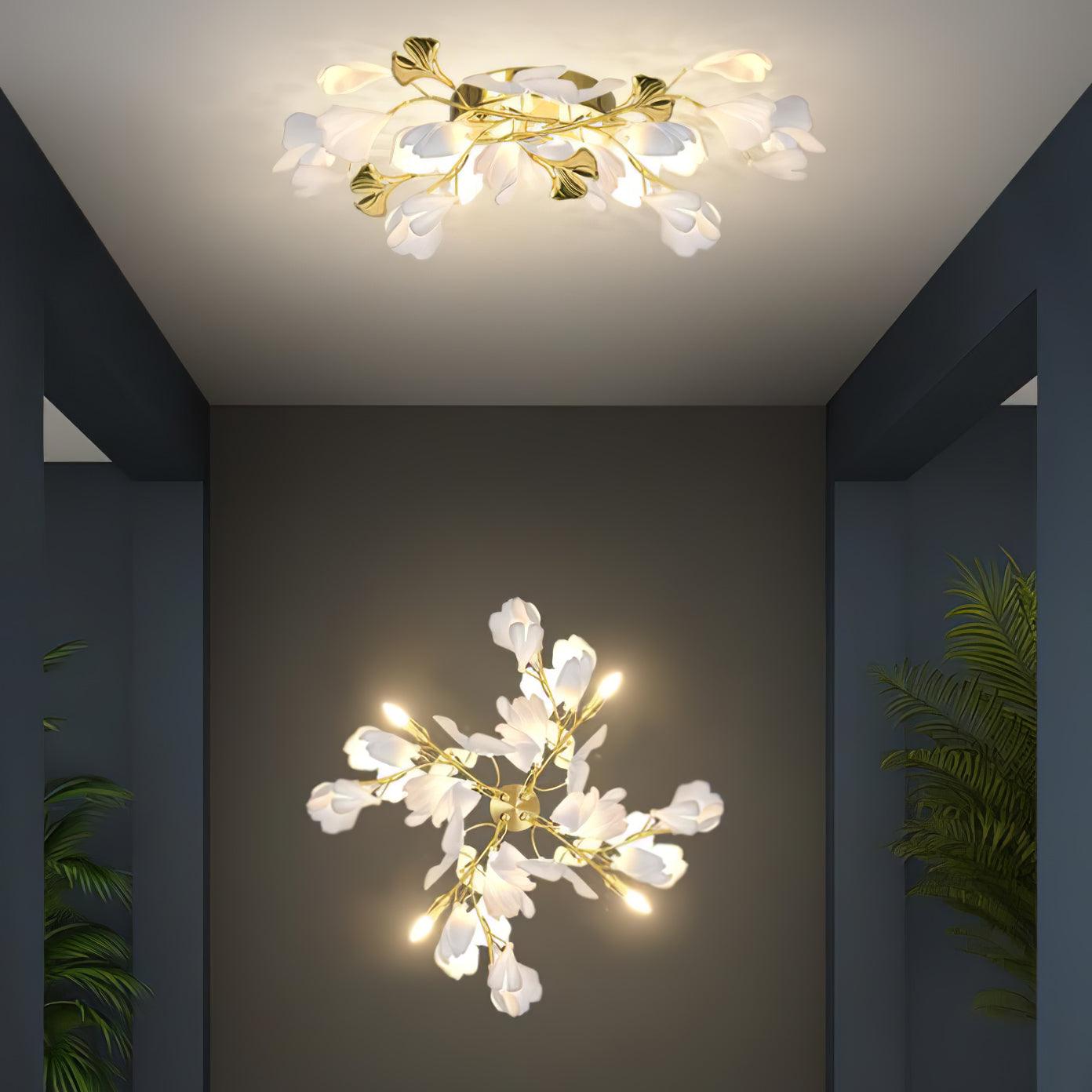 Gingko Flowers Plug-in Wall Lamp