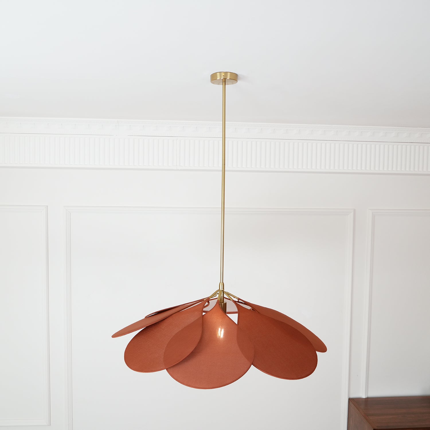 Precieuse Petals Pendant Lamp