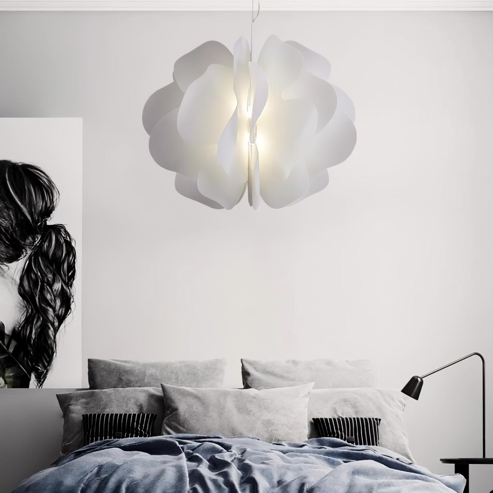 Nightbloom Pendant Lamp