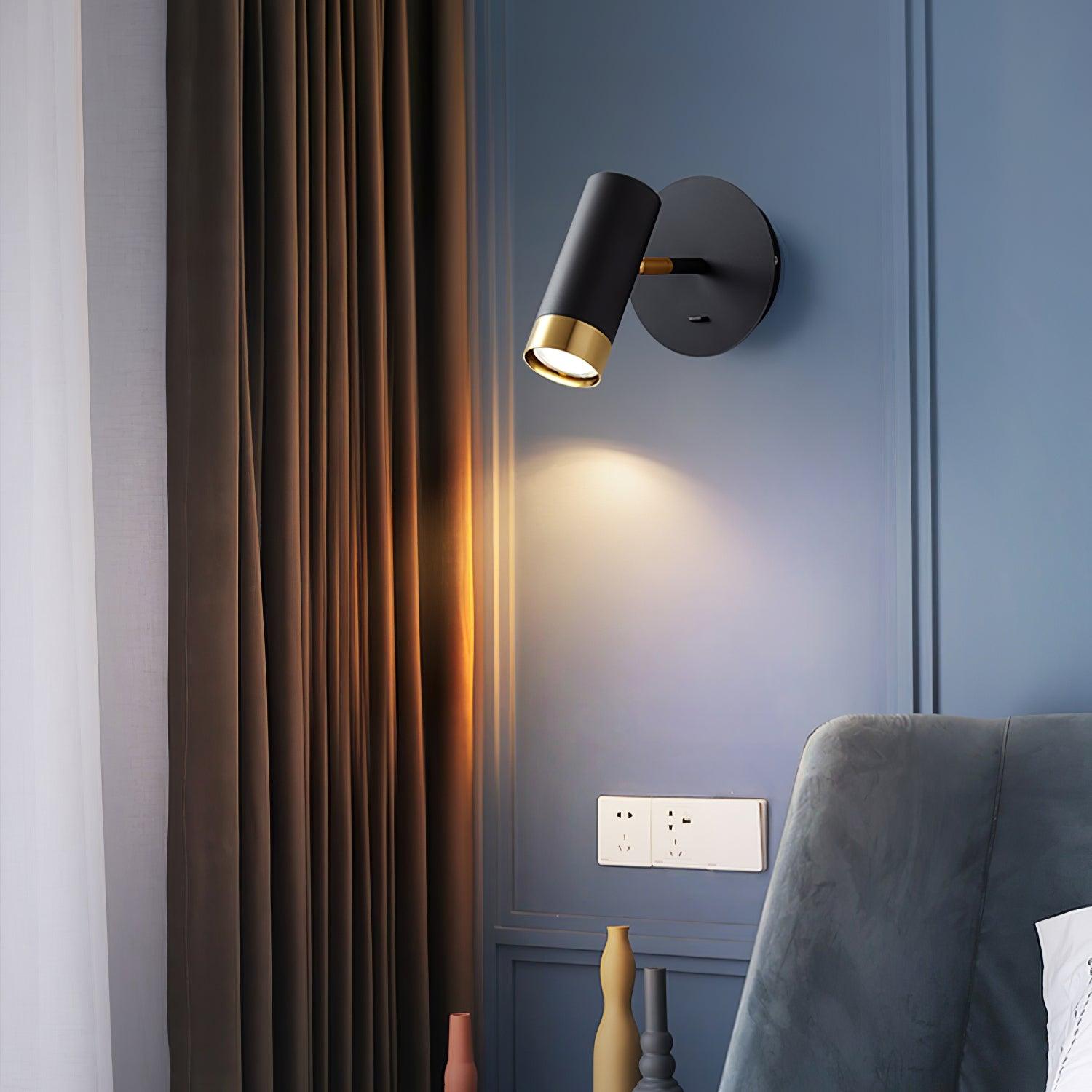 Karpo Wall Lamp