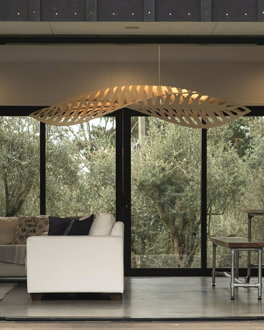 Zephyr Pendant Lamp