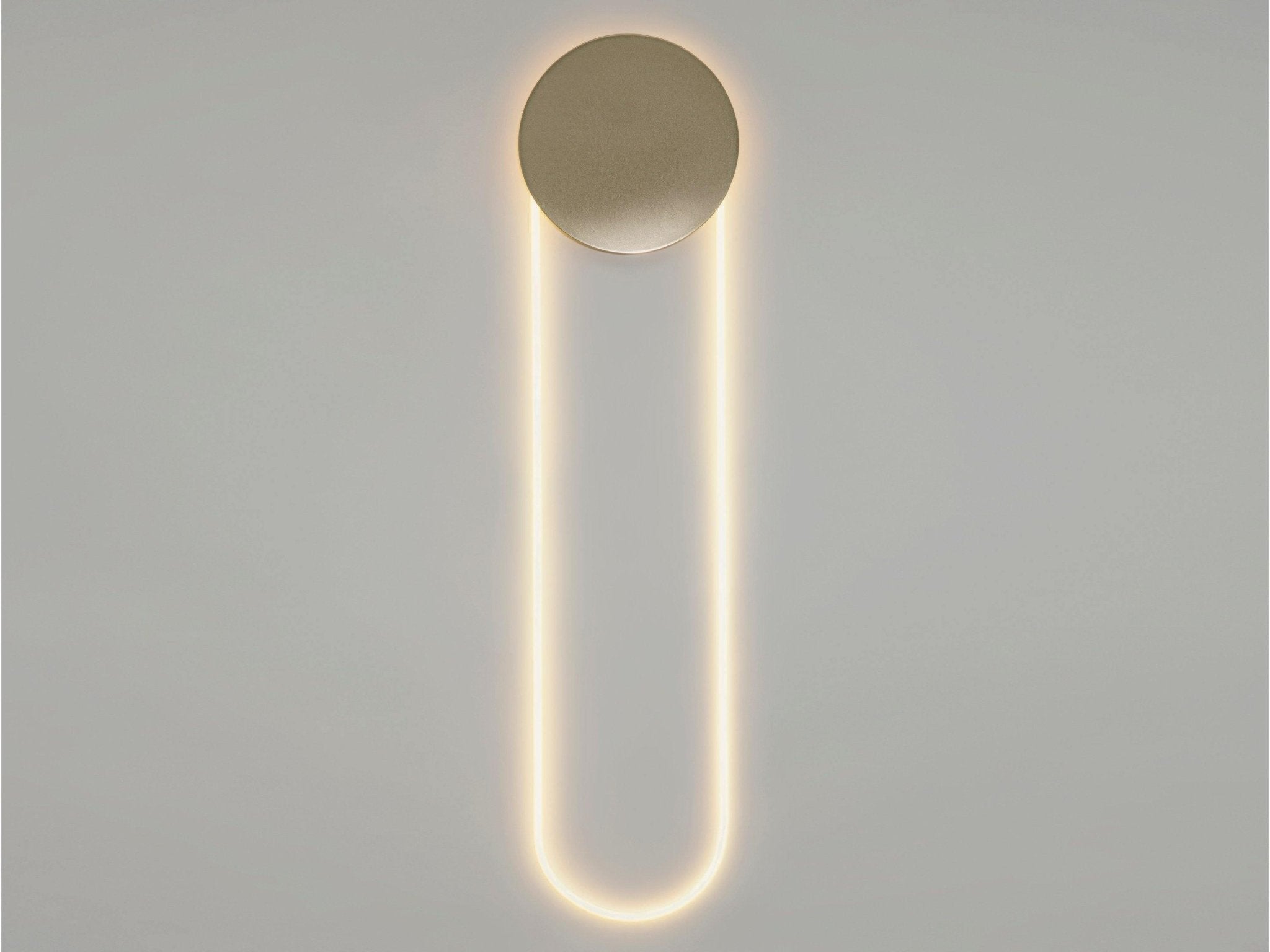 RA Wall Lamp