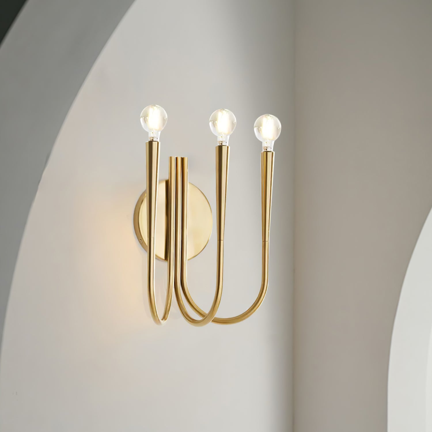 Swoop Arm Wall Lamp