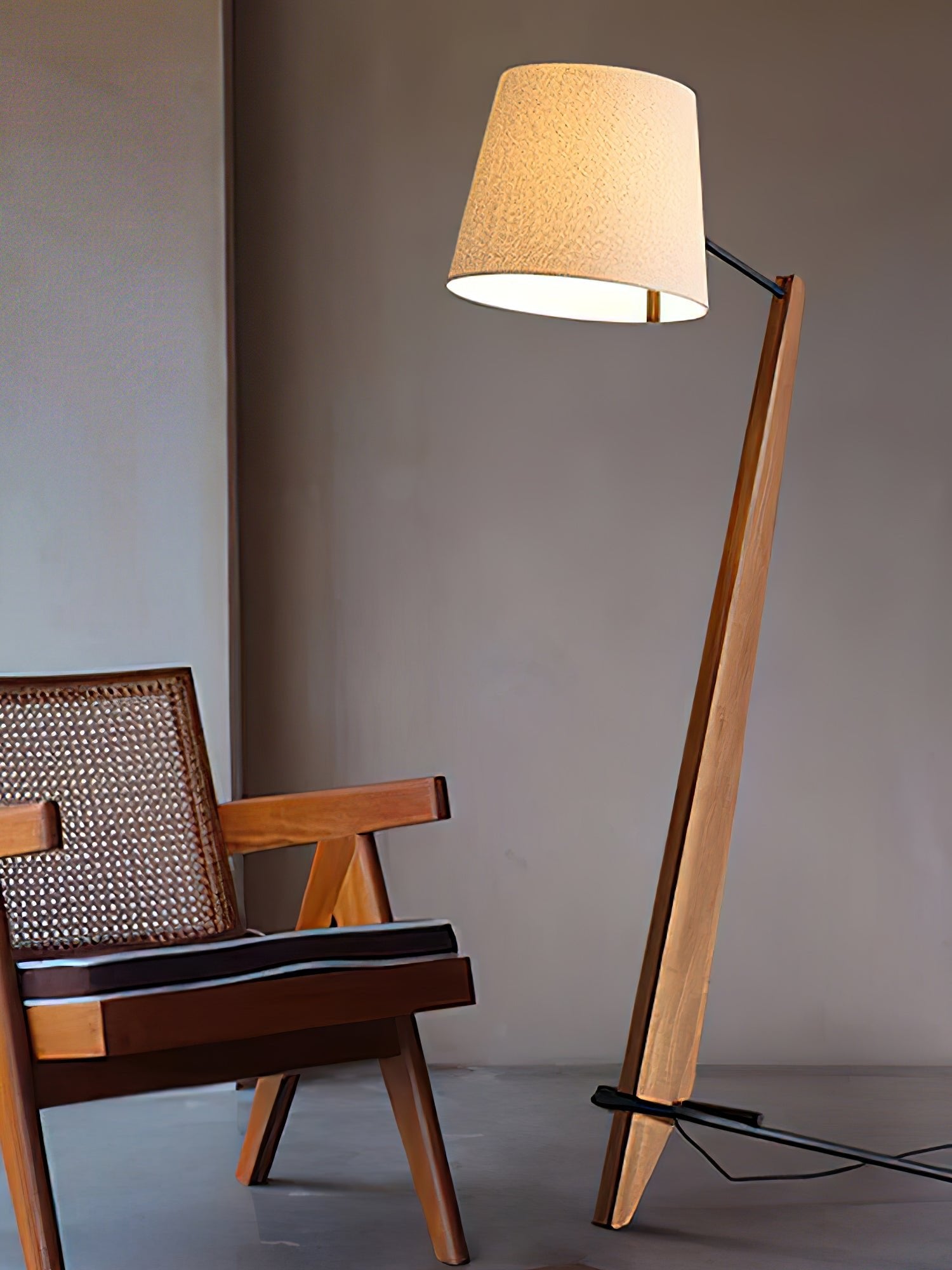 Silva Giant Floor Lamp