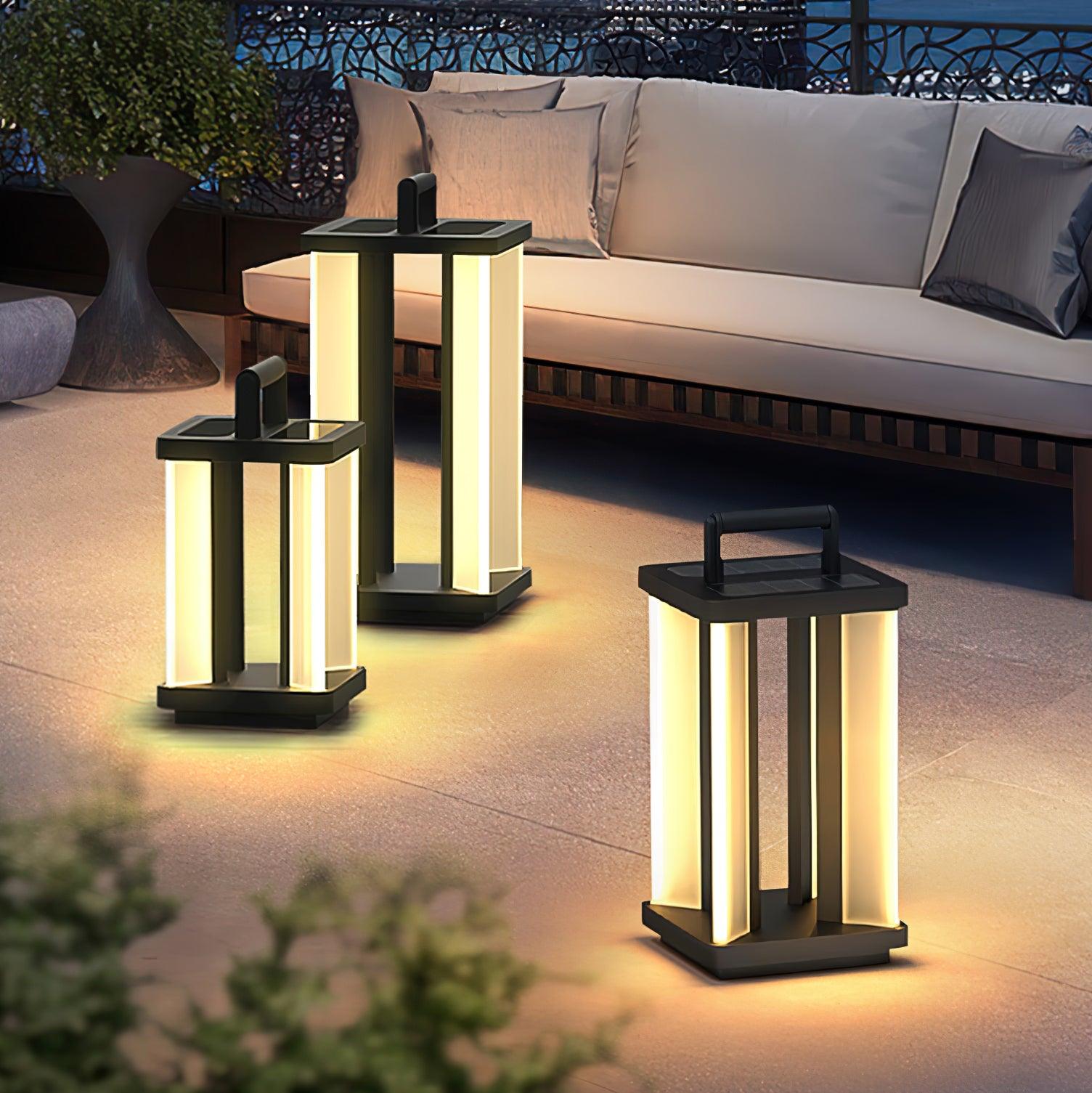 Metroluxe Outdoor Light