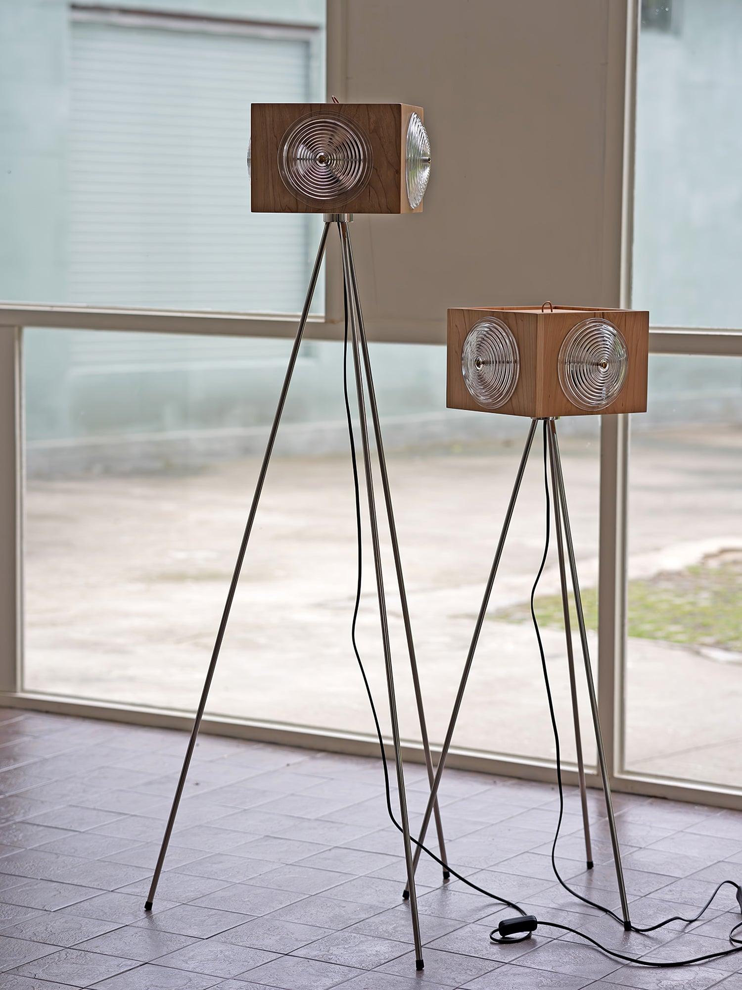 Retro Camera Focus Floor Lamp