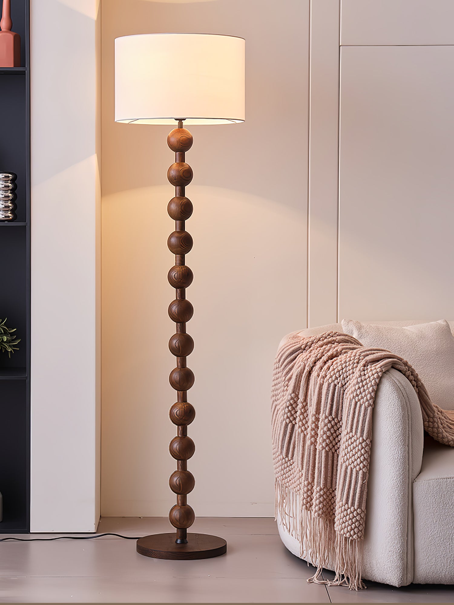 Hugo Barbell Floor Lamp