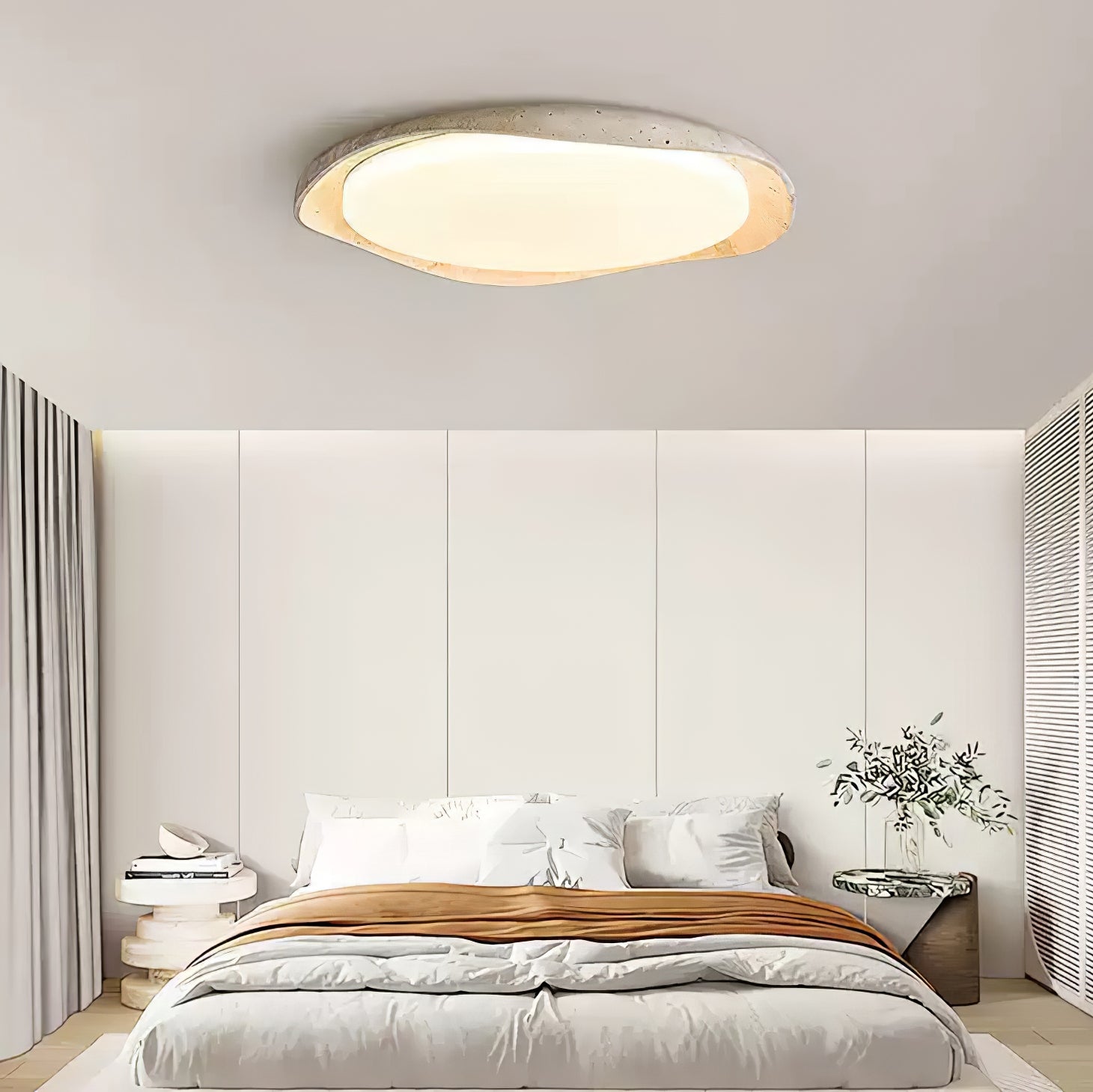 Solis Ceiling Light