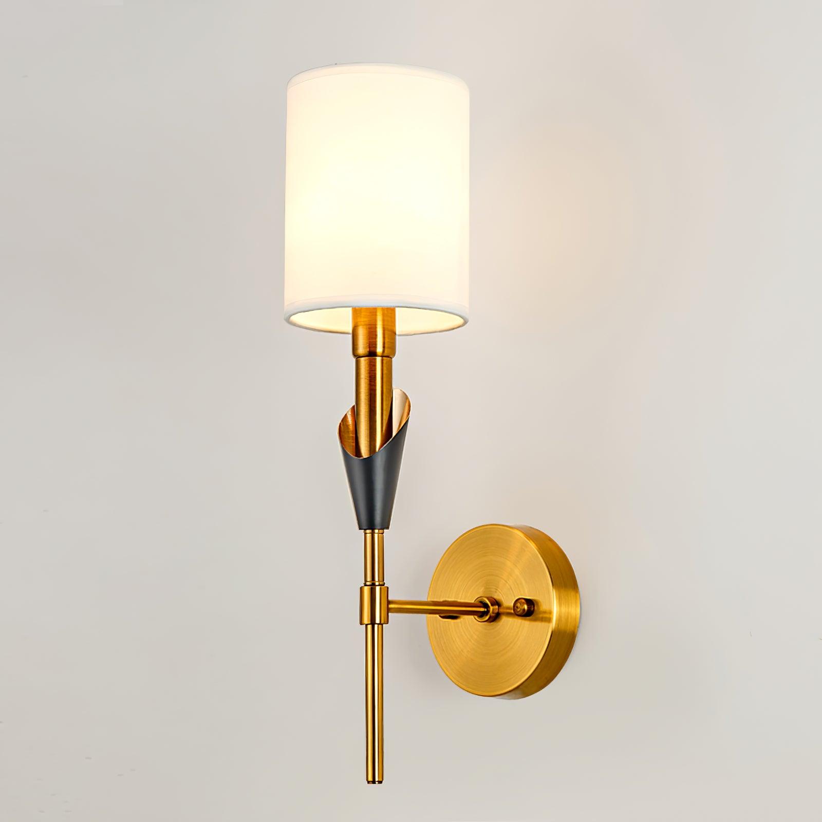 Tate Wall Lamp